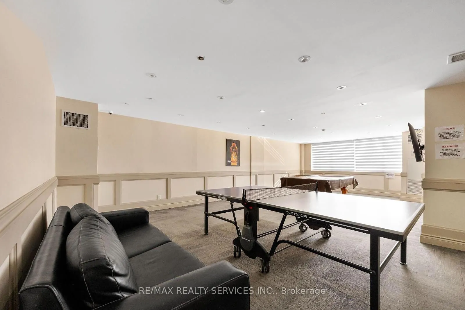 145 Hillcrest Avenue, #1202