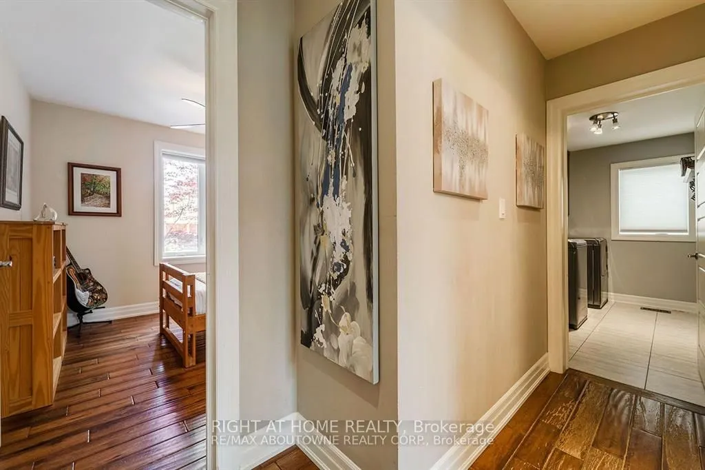 454 Seabourne Drive
