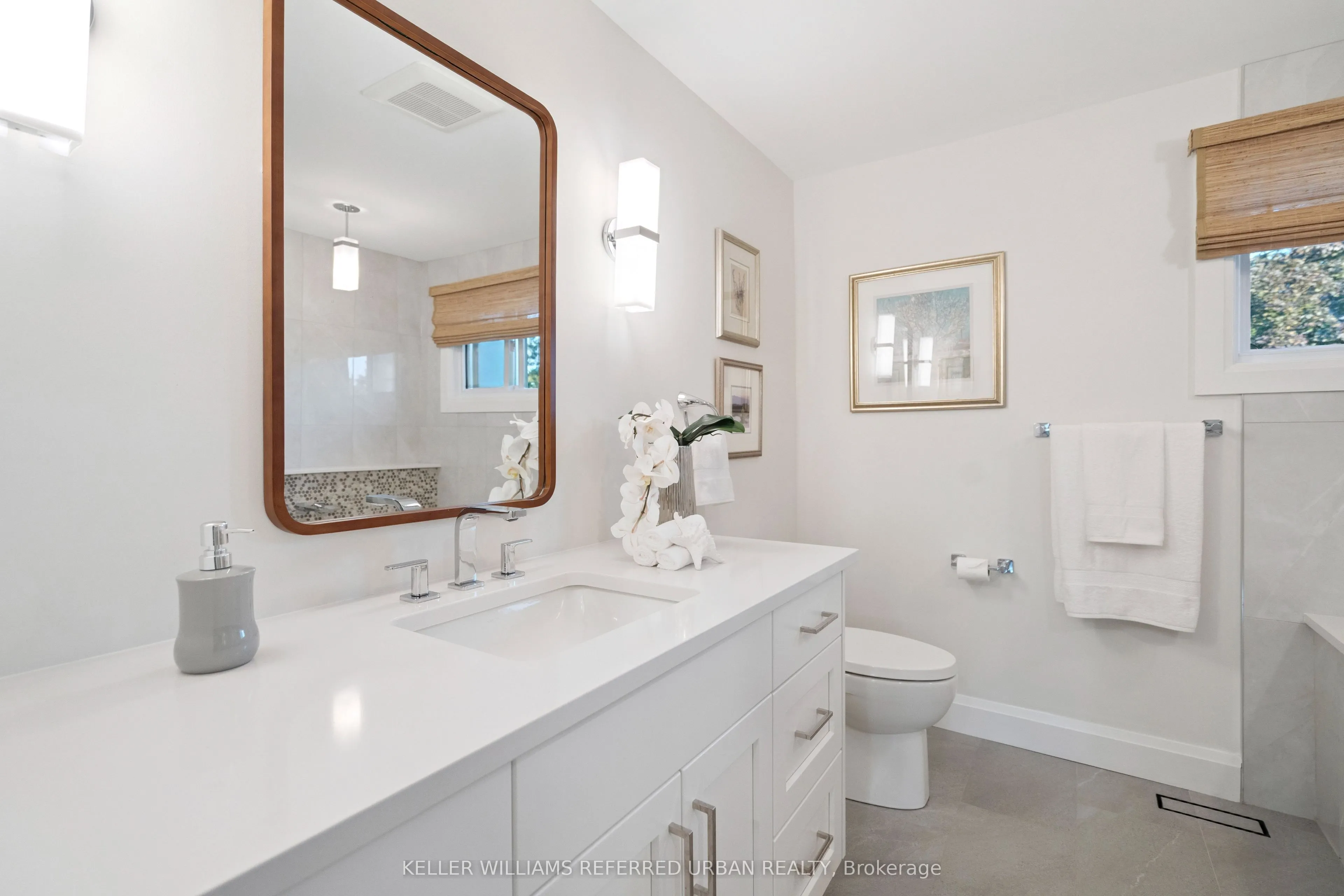 238 Slater Crescent