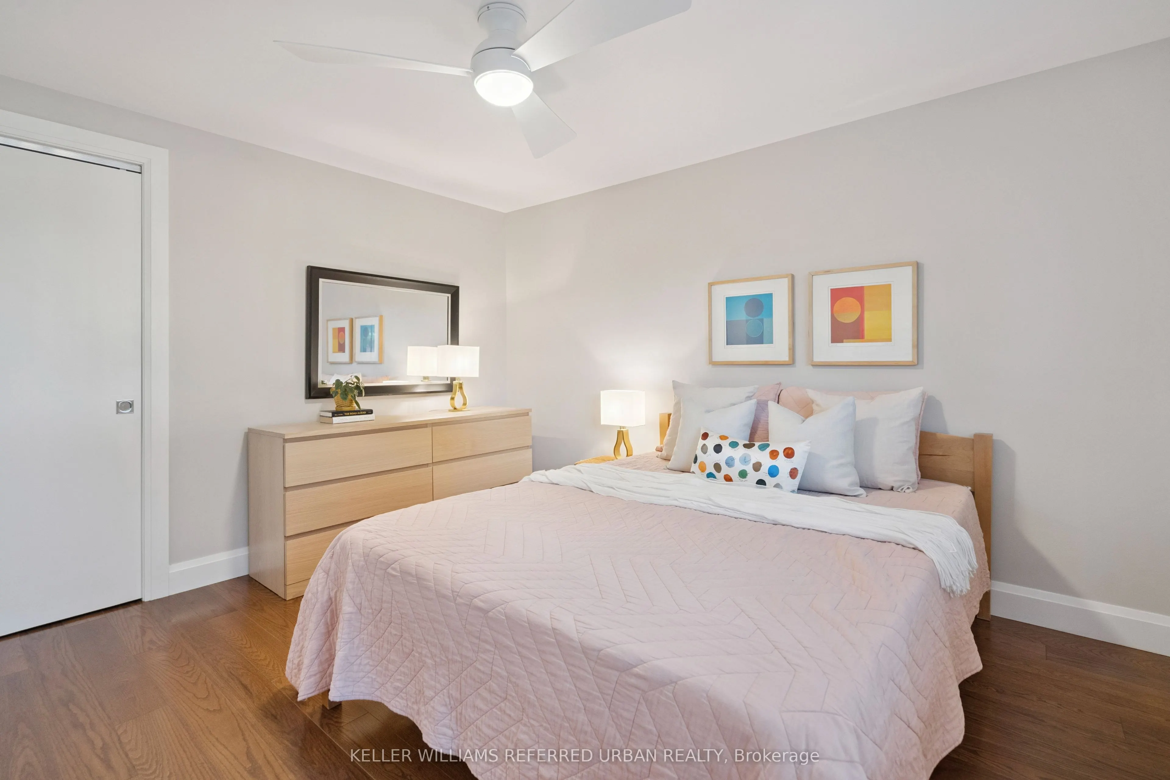 238 Slater Crescent