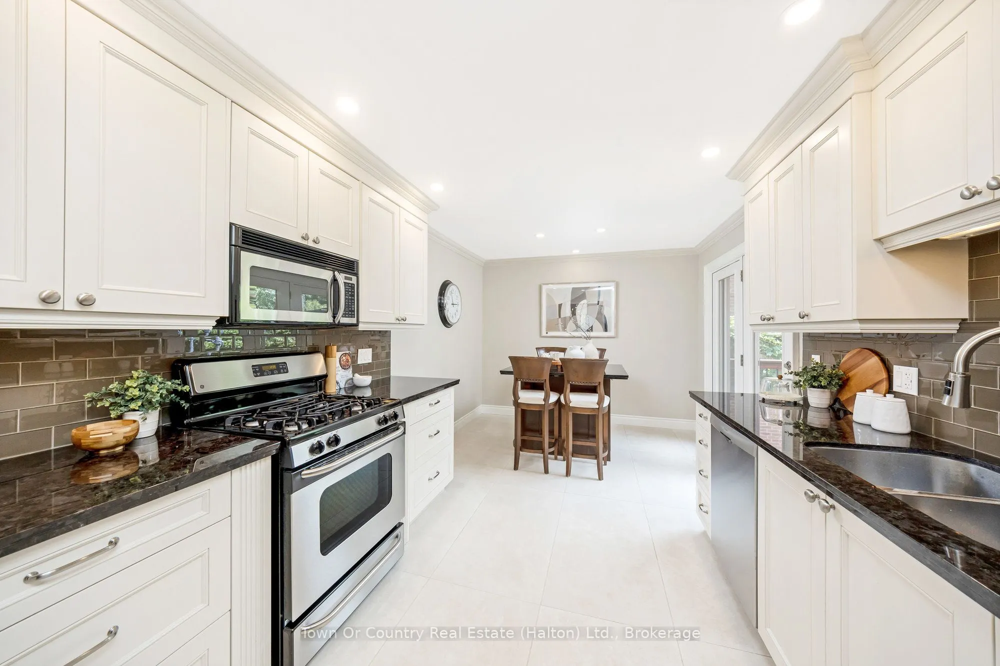 491 White Drive