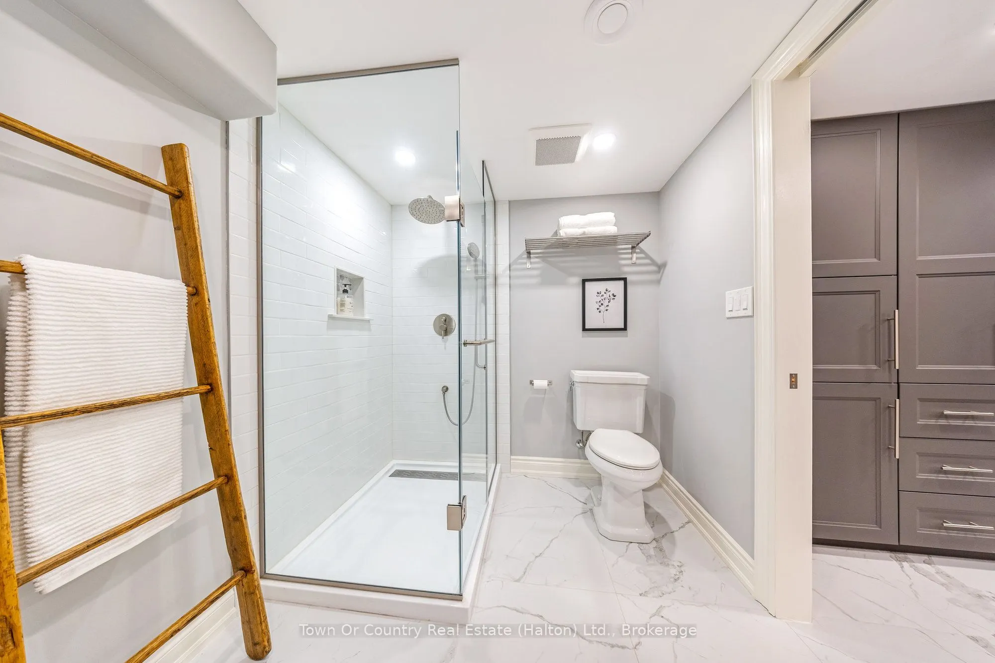 491 White Drive