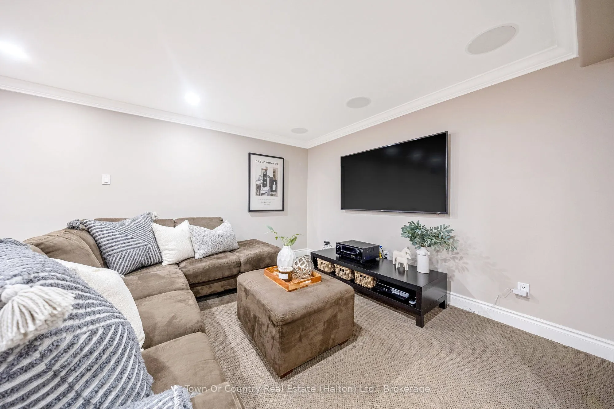 491 White Drive