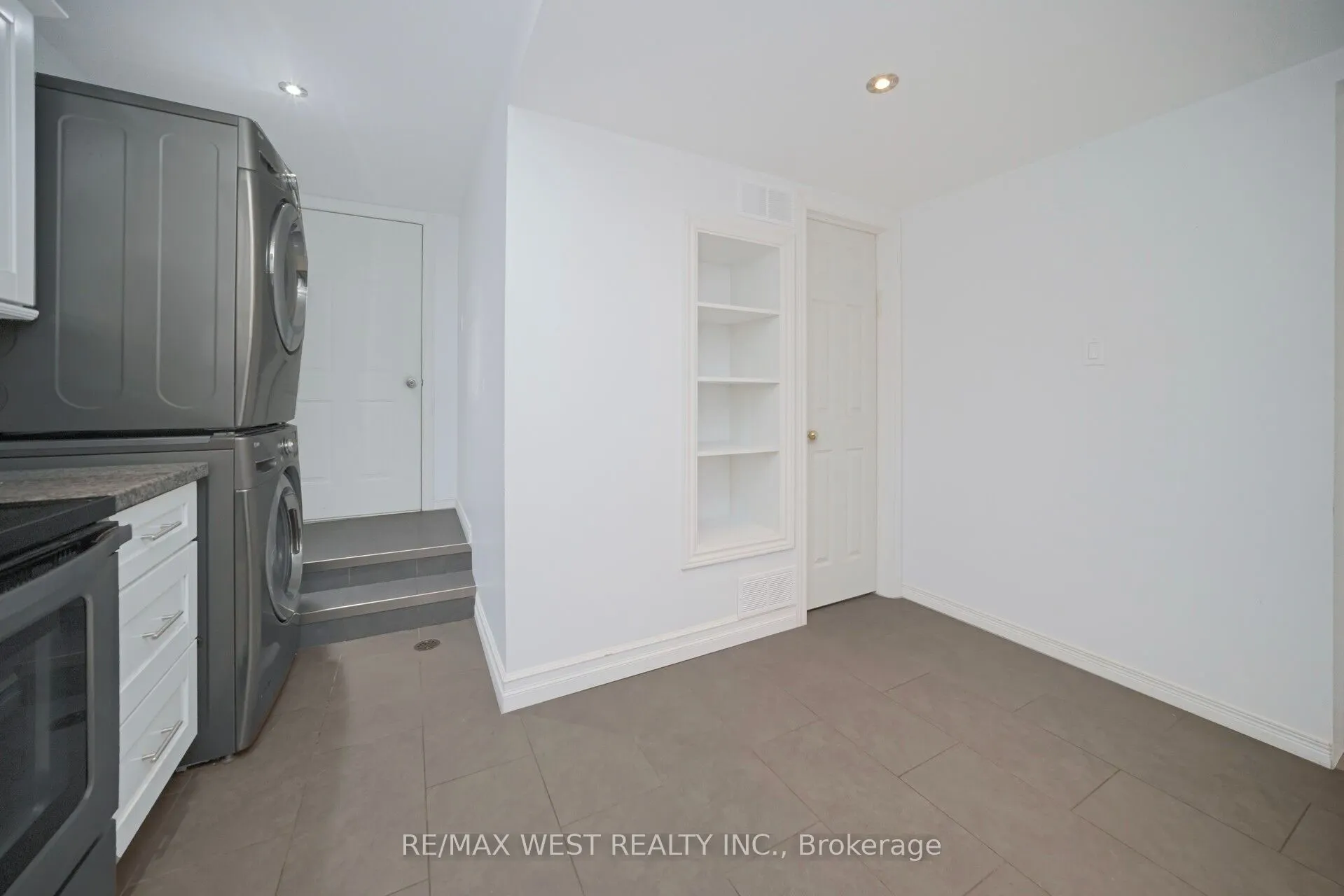 43 Flemington Drive