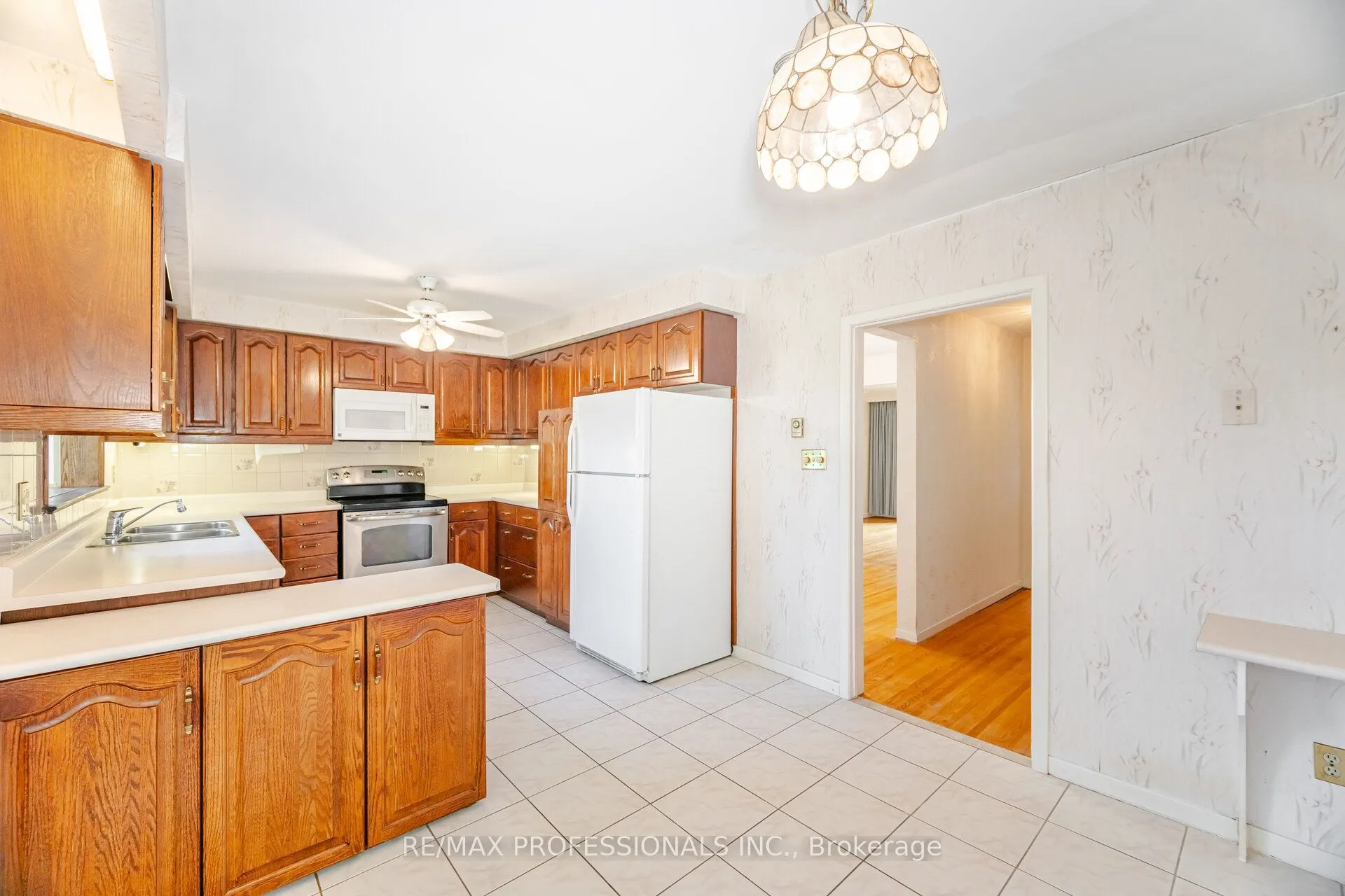 3667 Beechollow Crescent