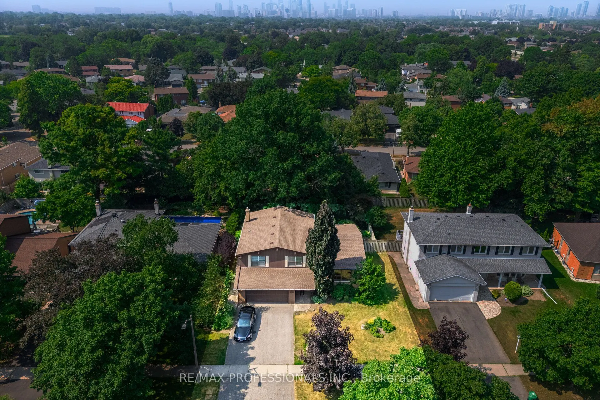 3667 Beechollow Crescent