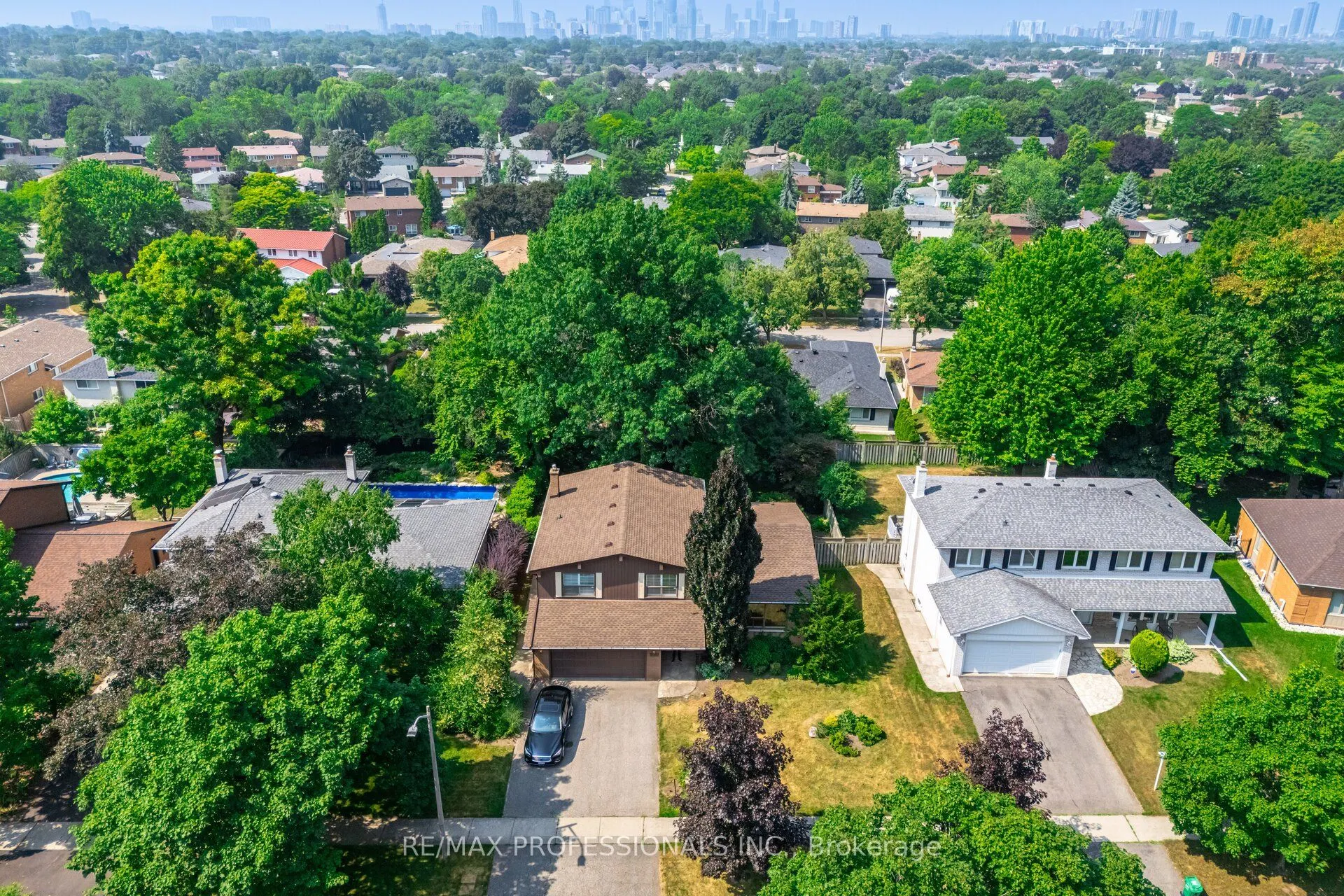 3667 Beechollow Crescent