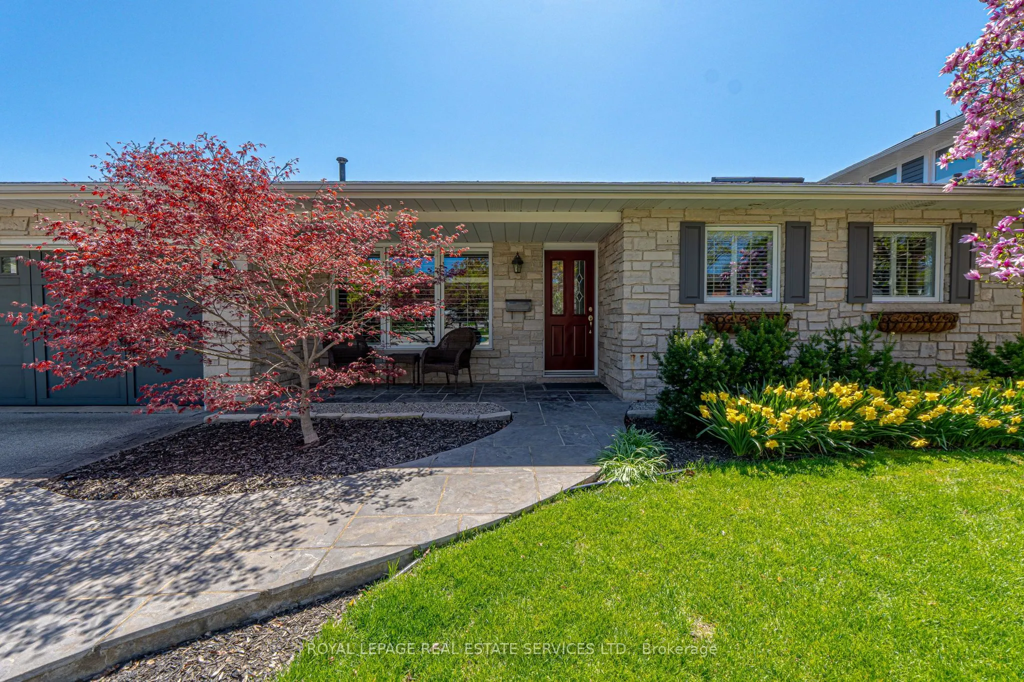 298 Glen Afton Drive