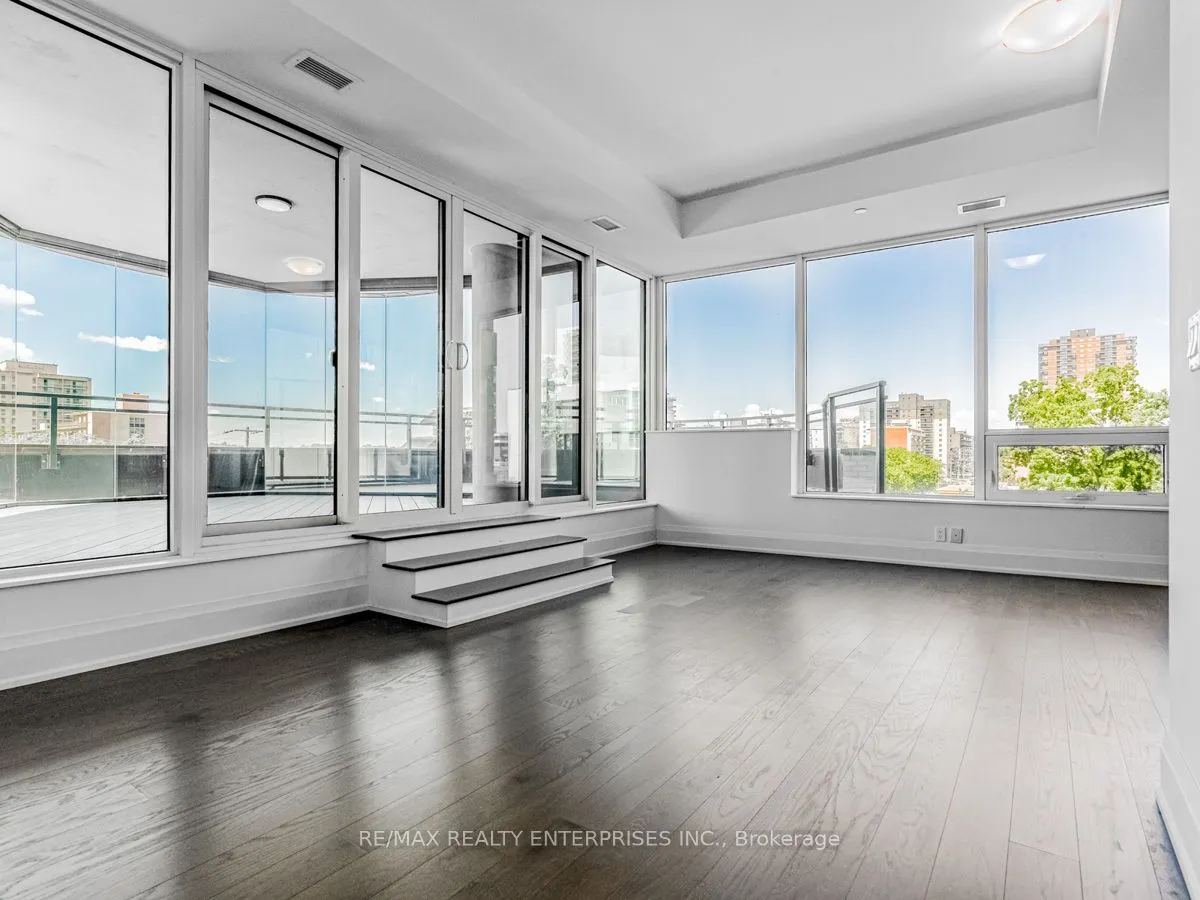 55 Port Street E, #403