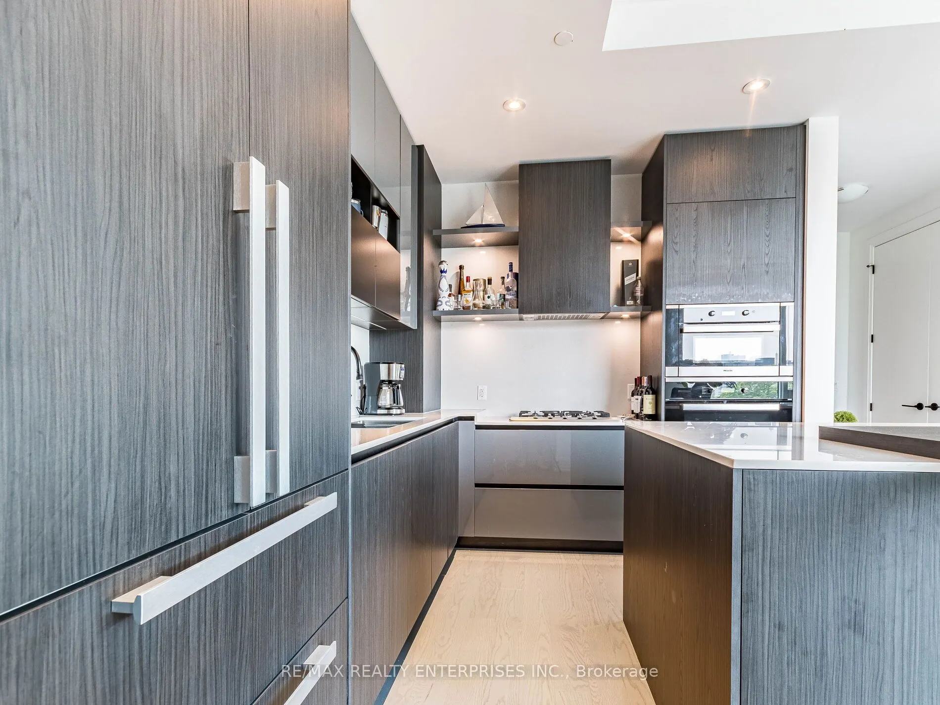 55 Port Street E, #403