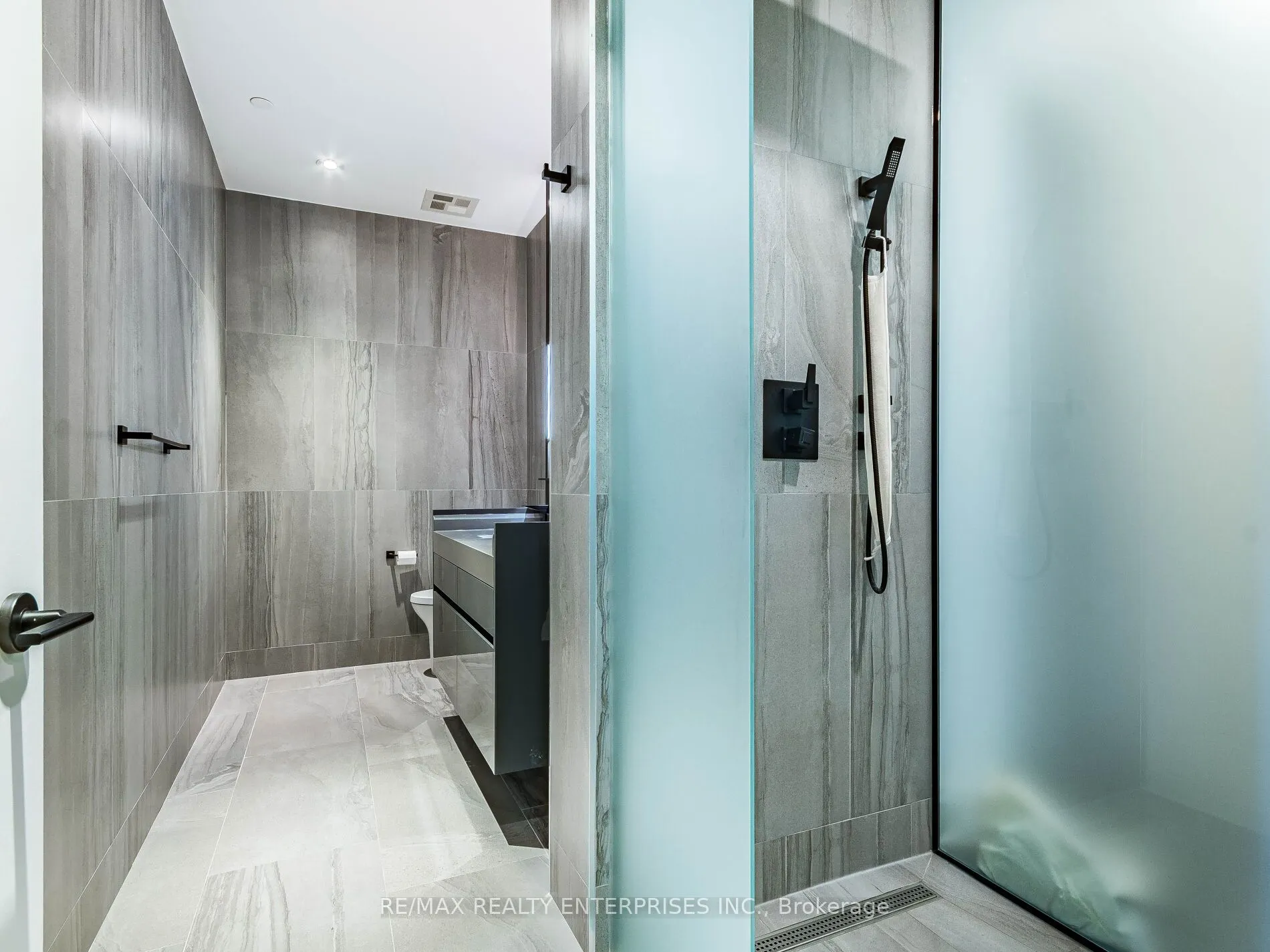 55 Port Street E, #403