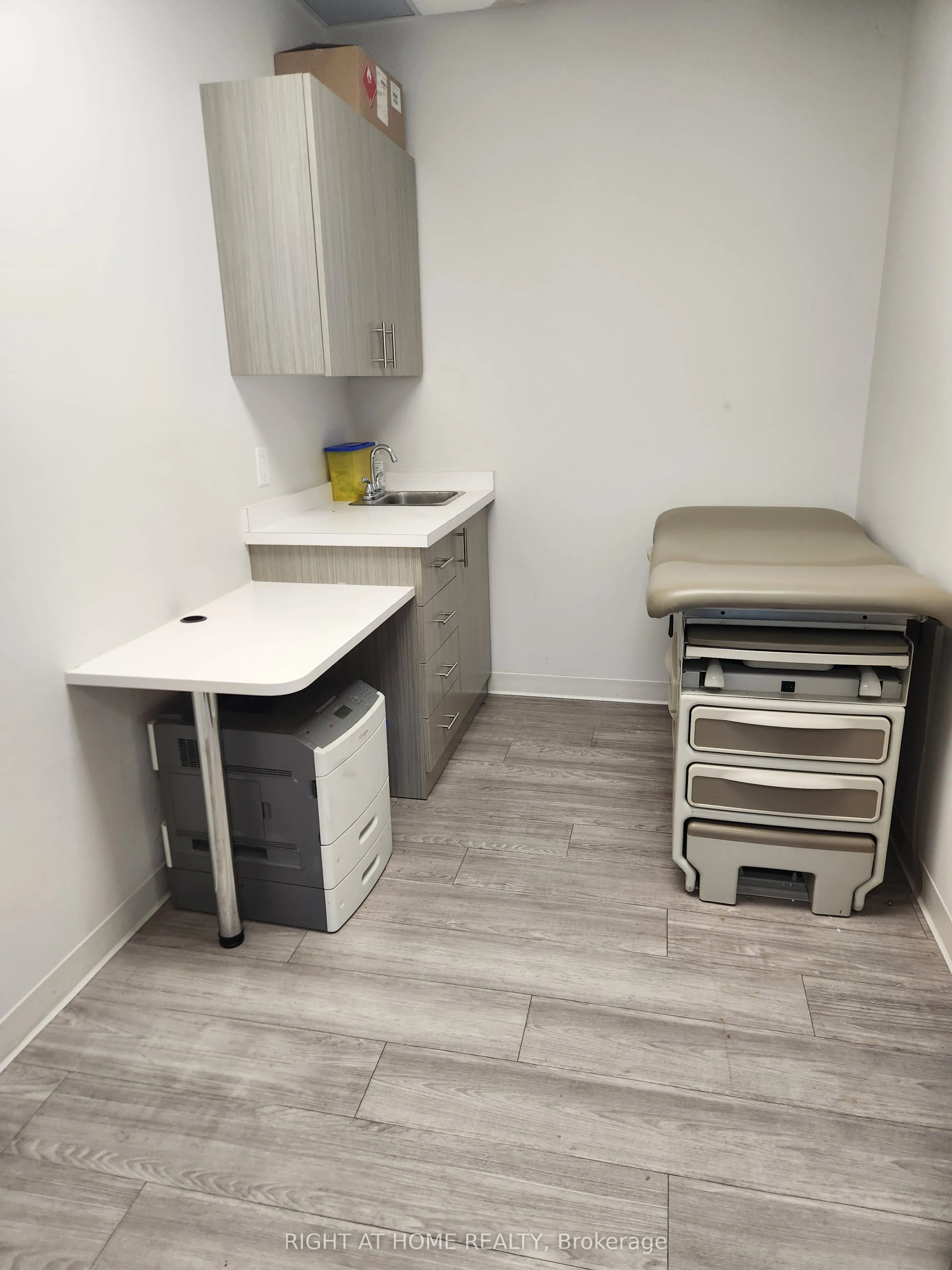 1017 Wilson Avenue, #100B