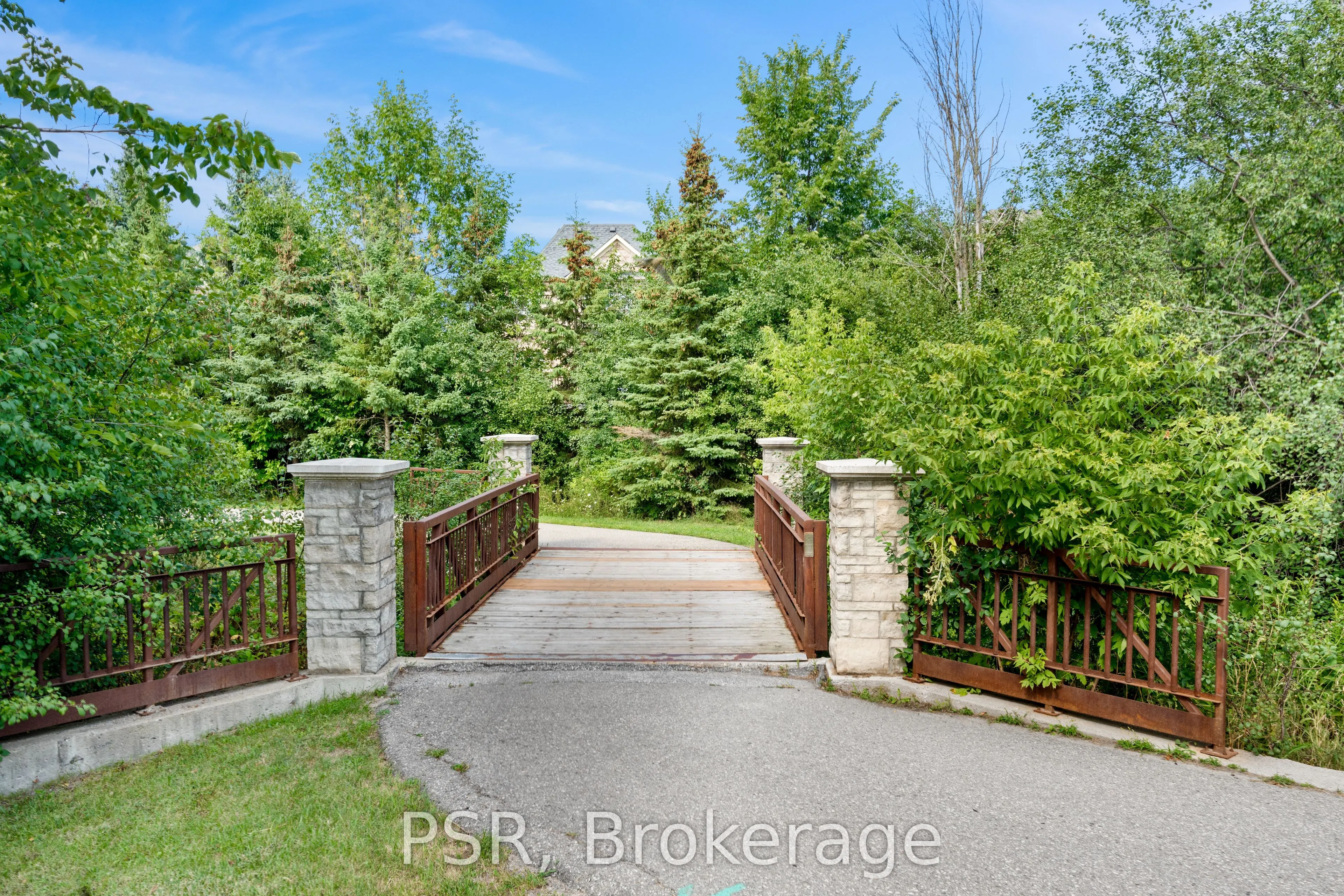 26 Louvain Drive