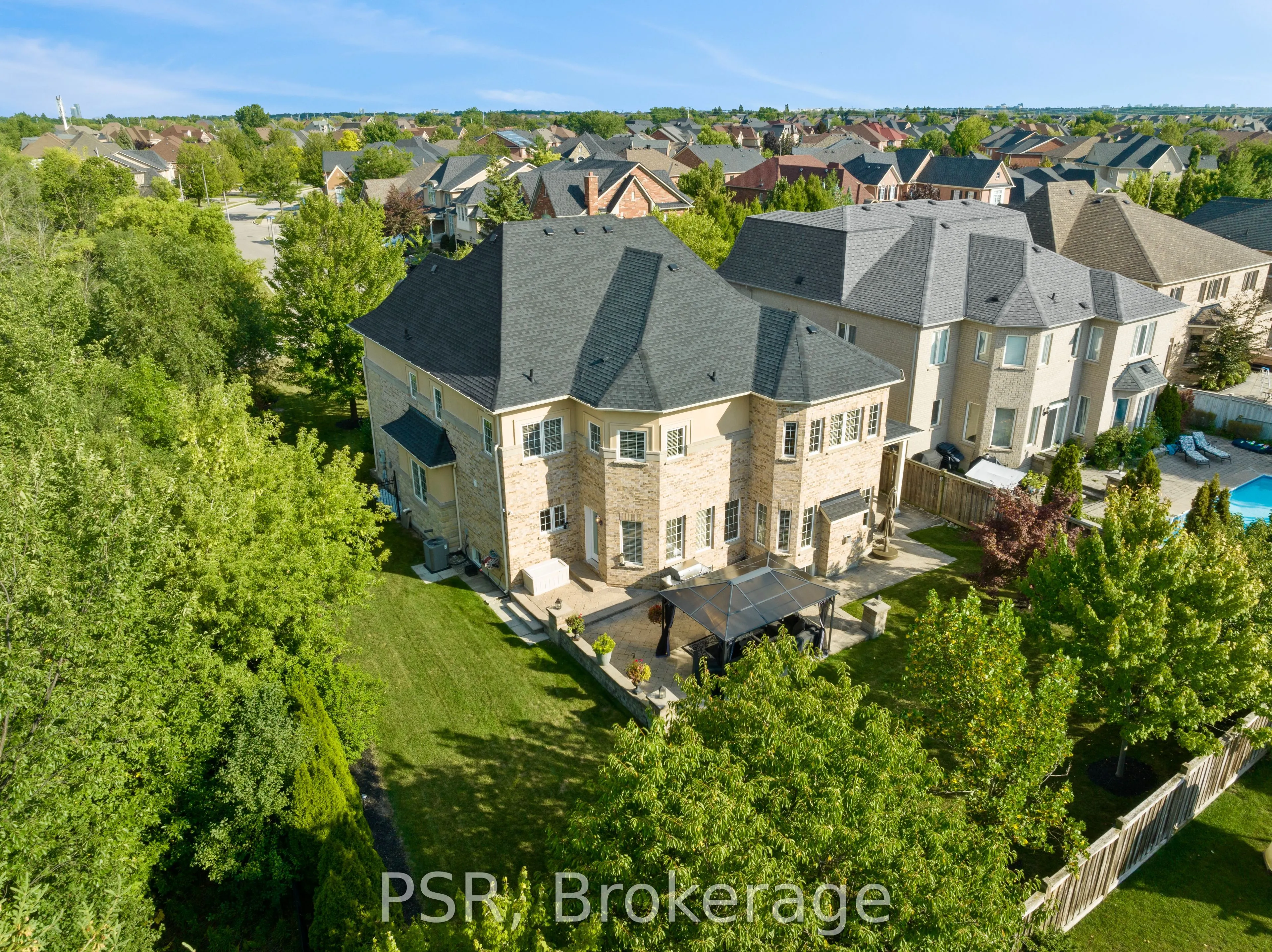 26 Louvain Drive
