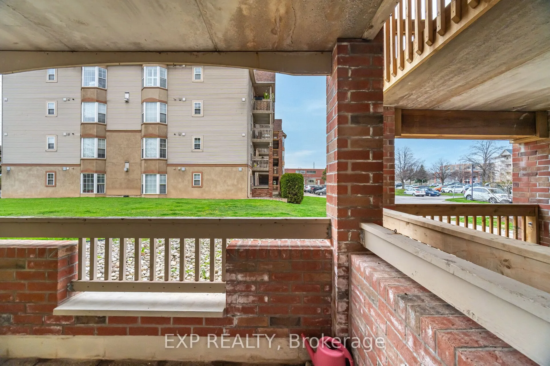 4005 Kilmer Drive, #104