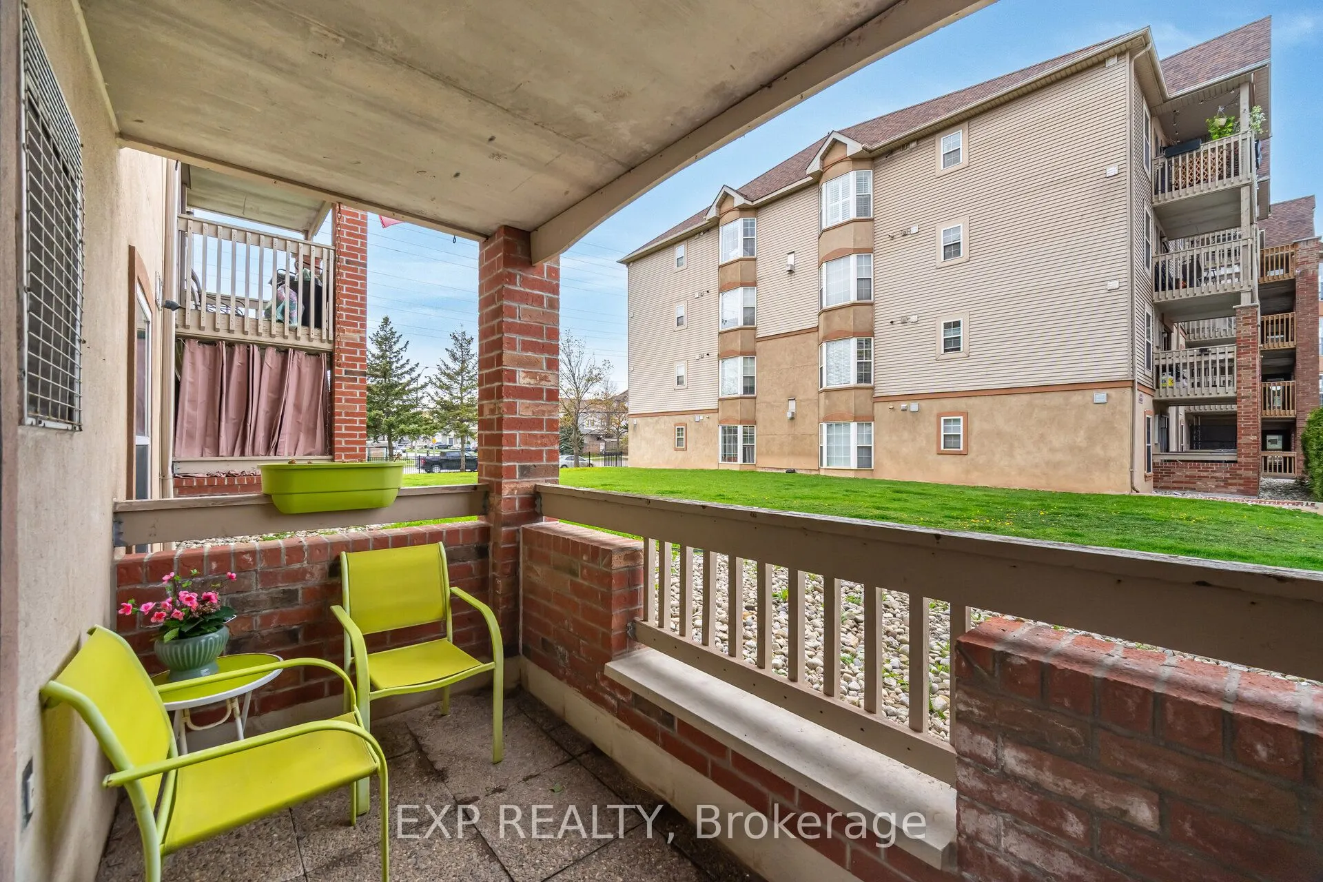4005 Kilmer Drive, #104