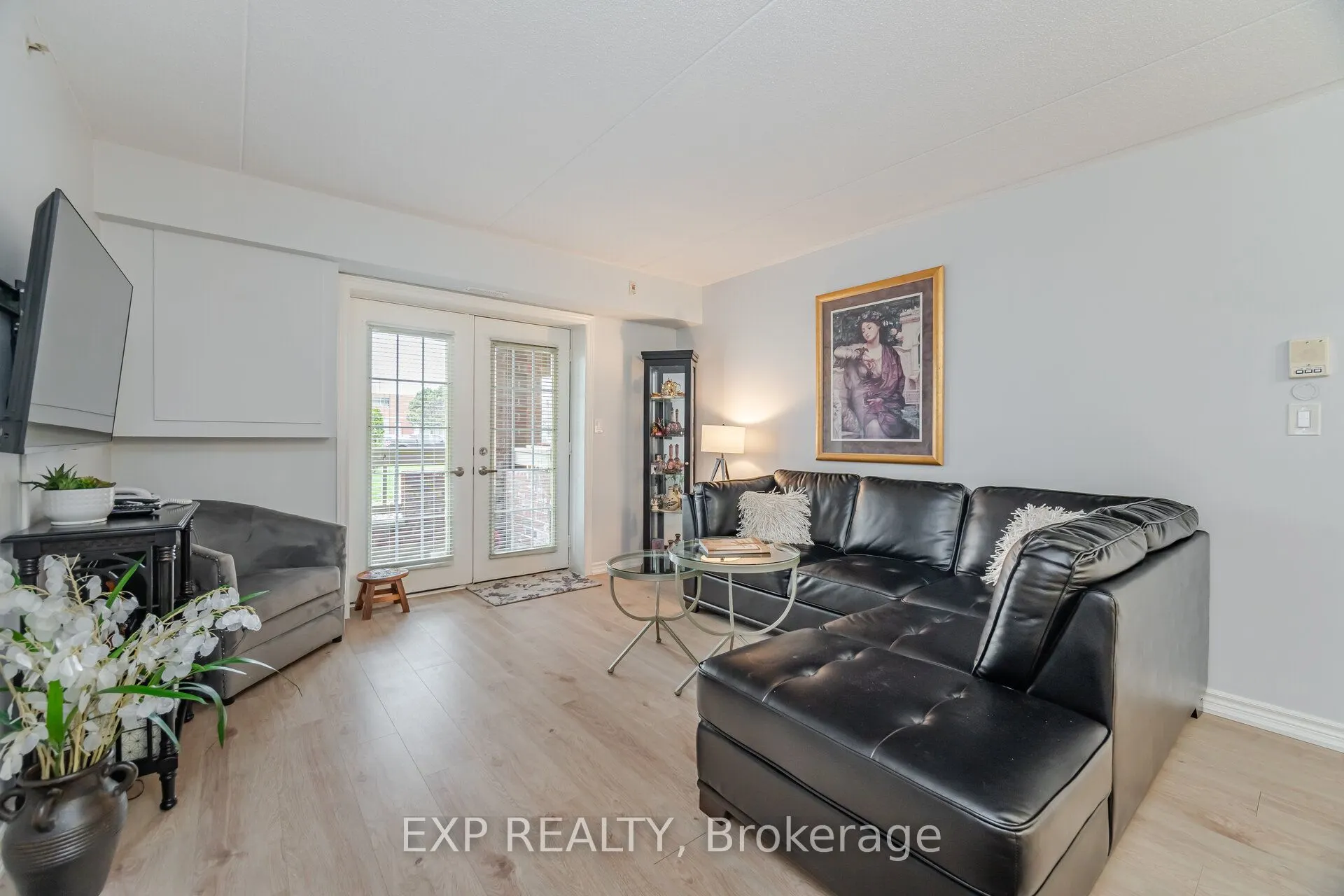 4005 Kilmer Drive, #104
