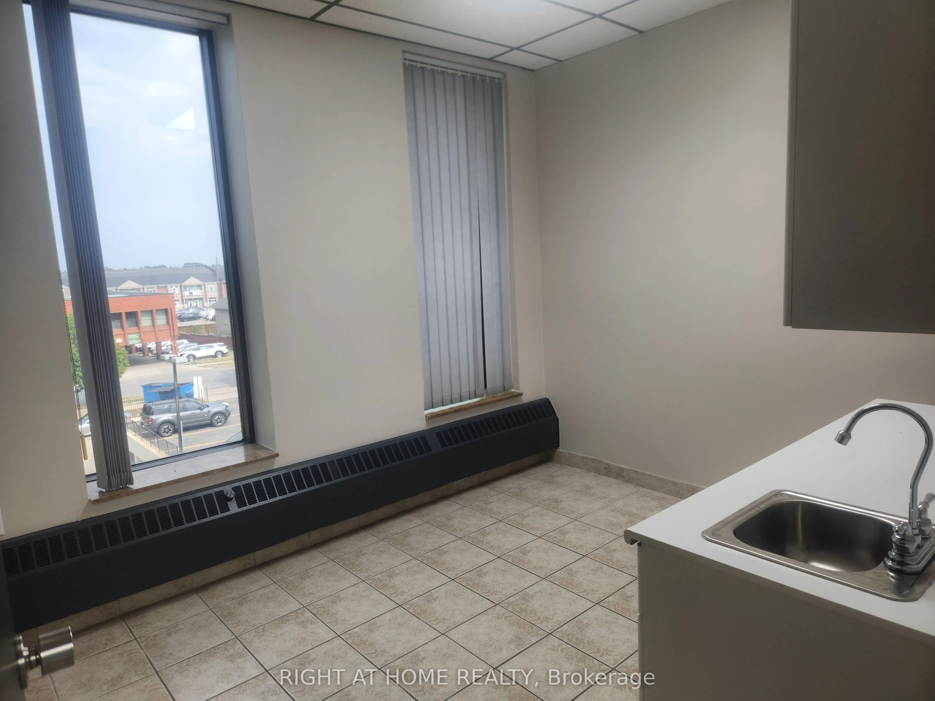 1017 Wilson Avenue, #306