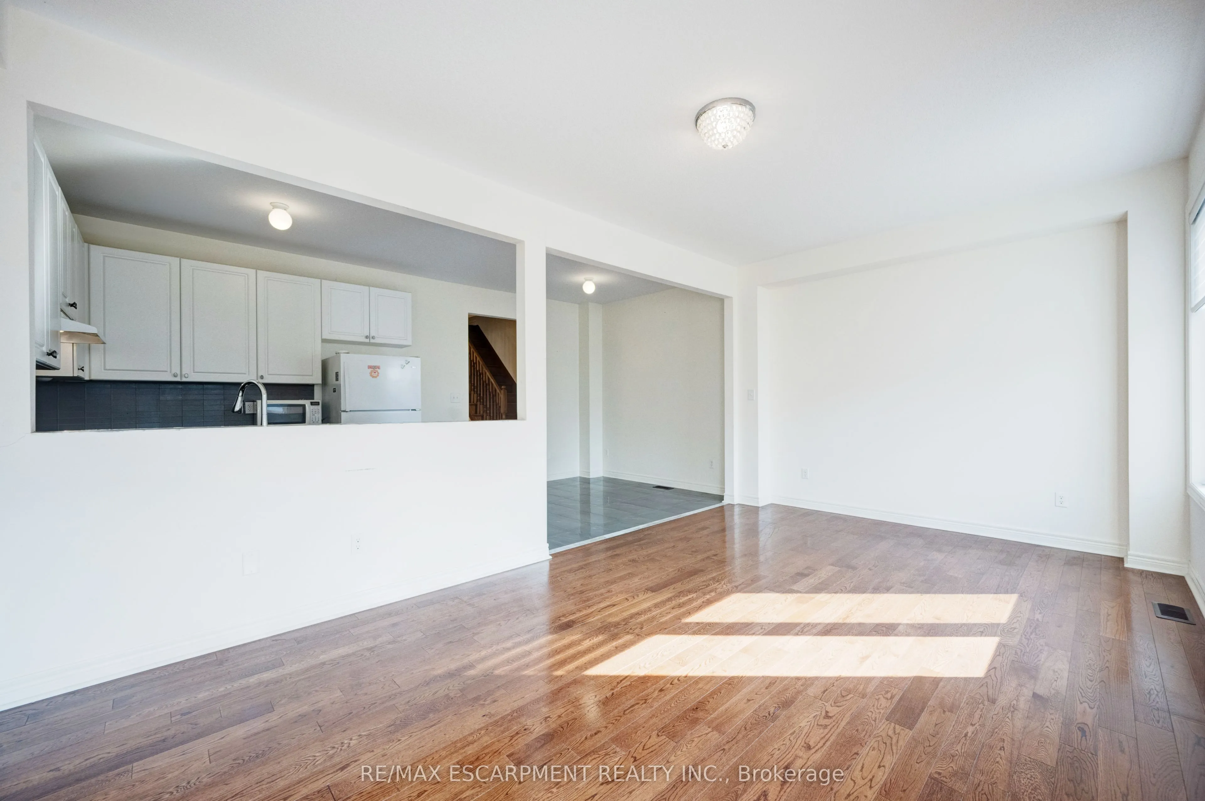 489 Downes Jackson Heights