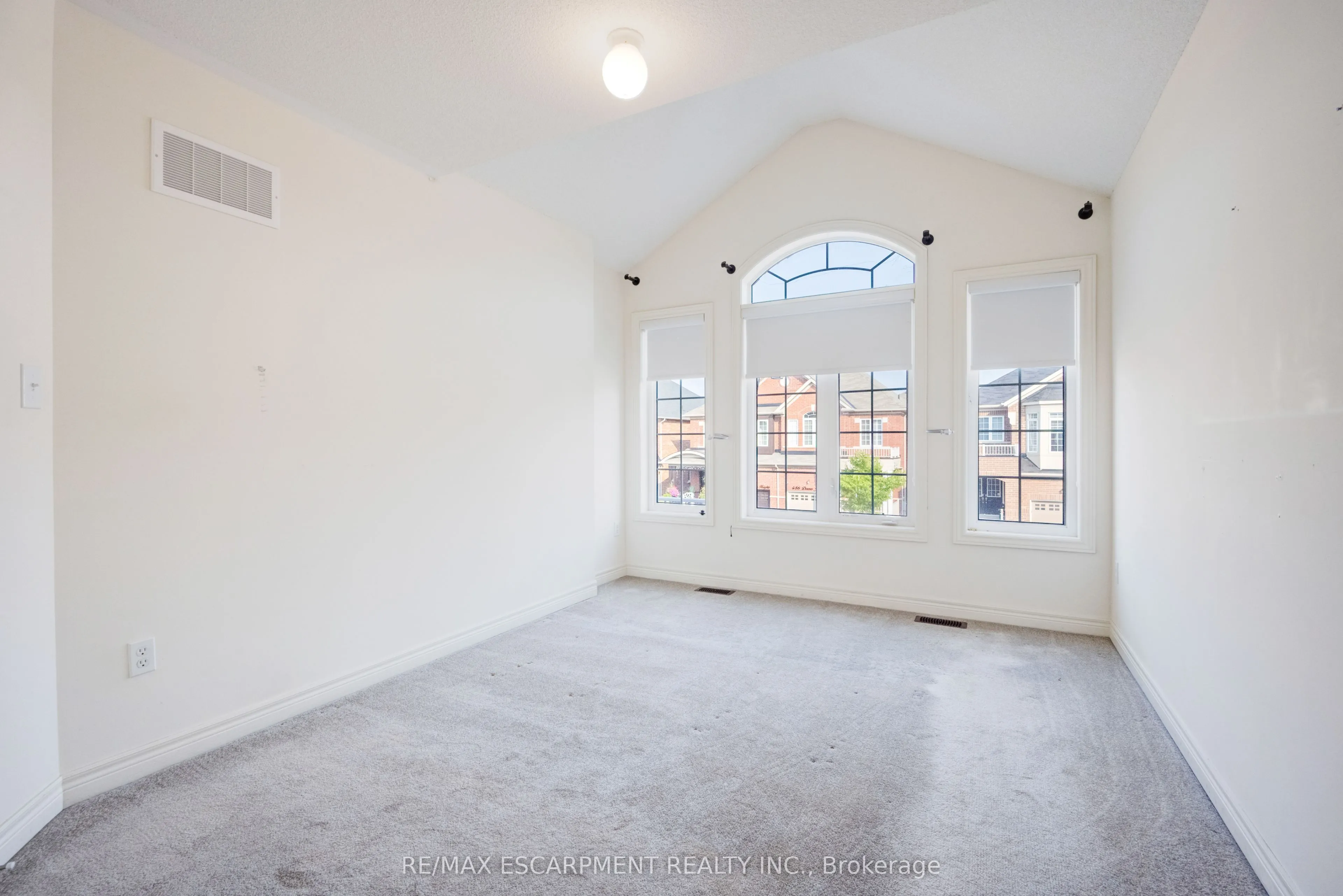 489 Downes Jackson Heights
