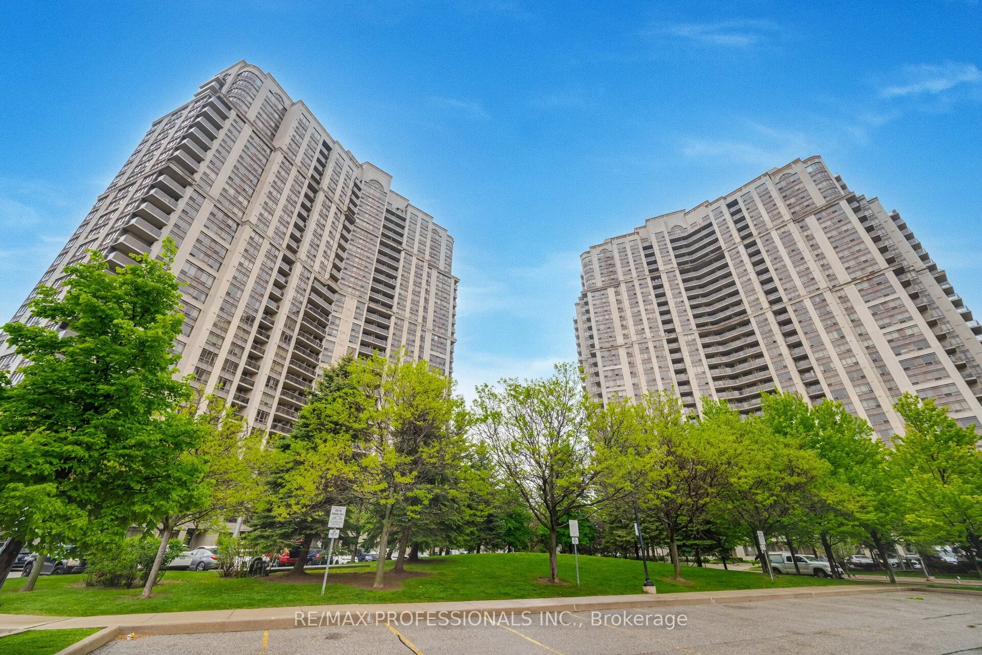 700 Humberwood Boulevard, #PH21