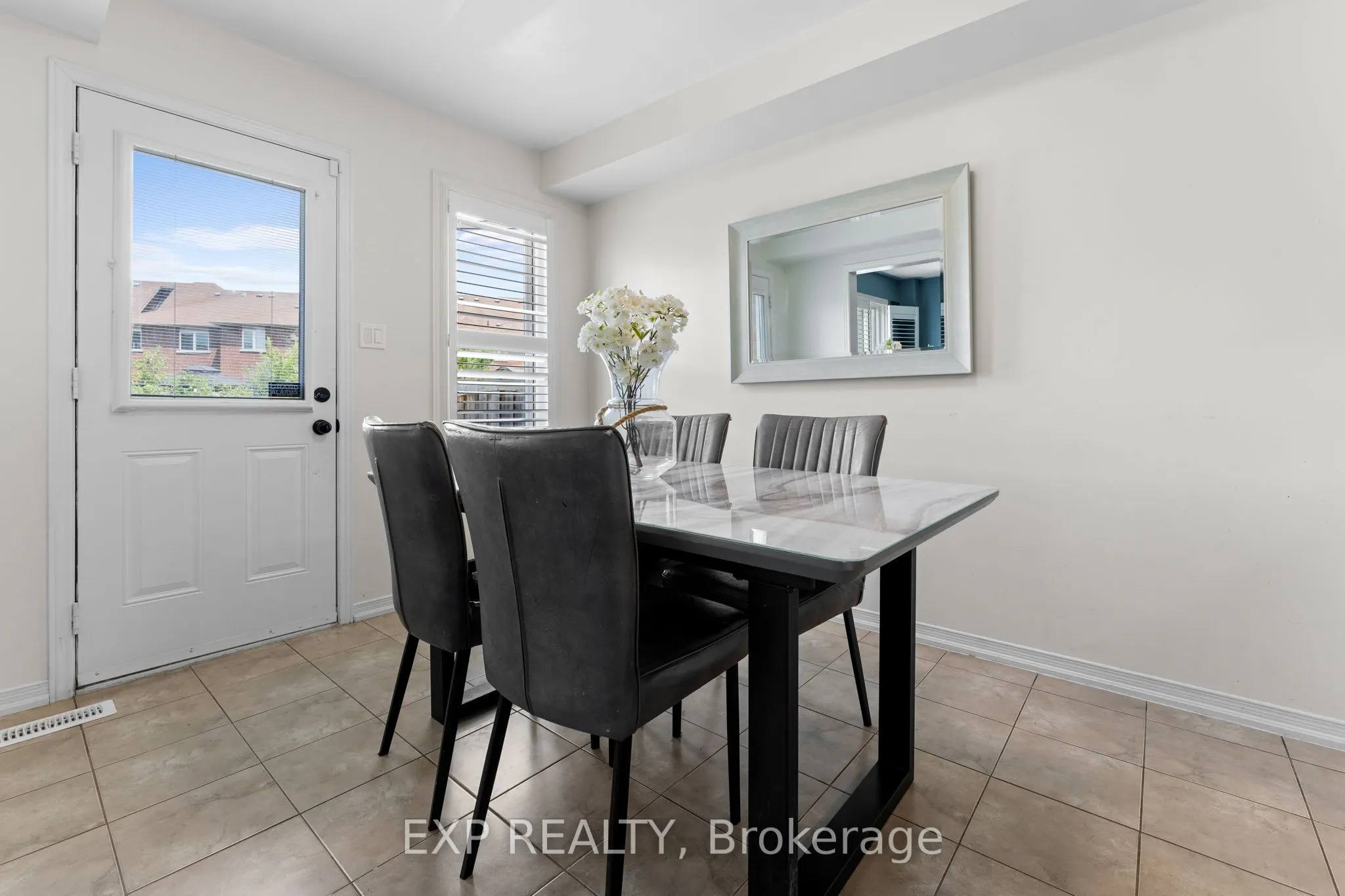 13 Burnstown Circle
