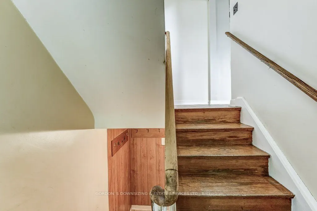 97 Mc Roberts Avenue
