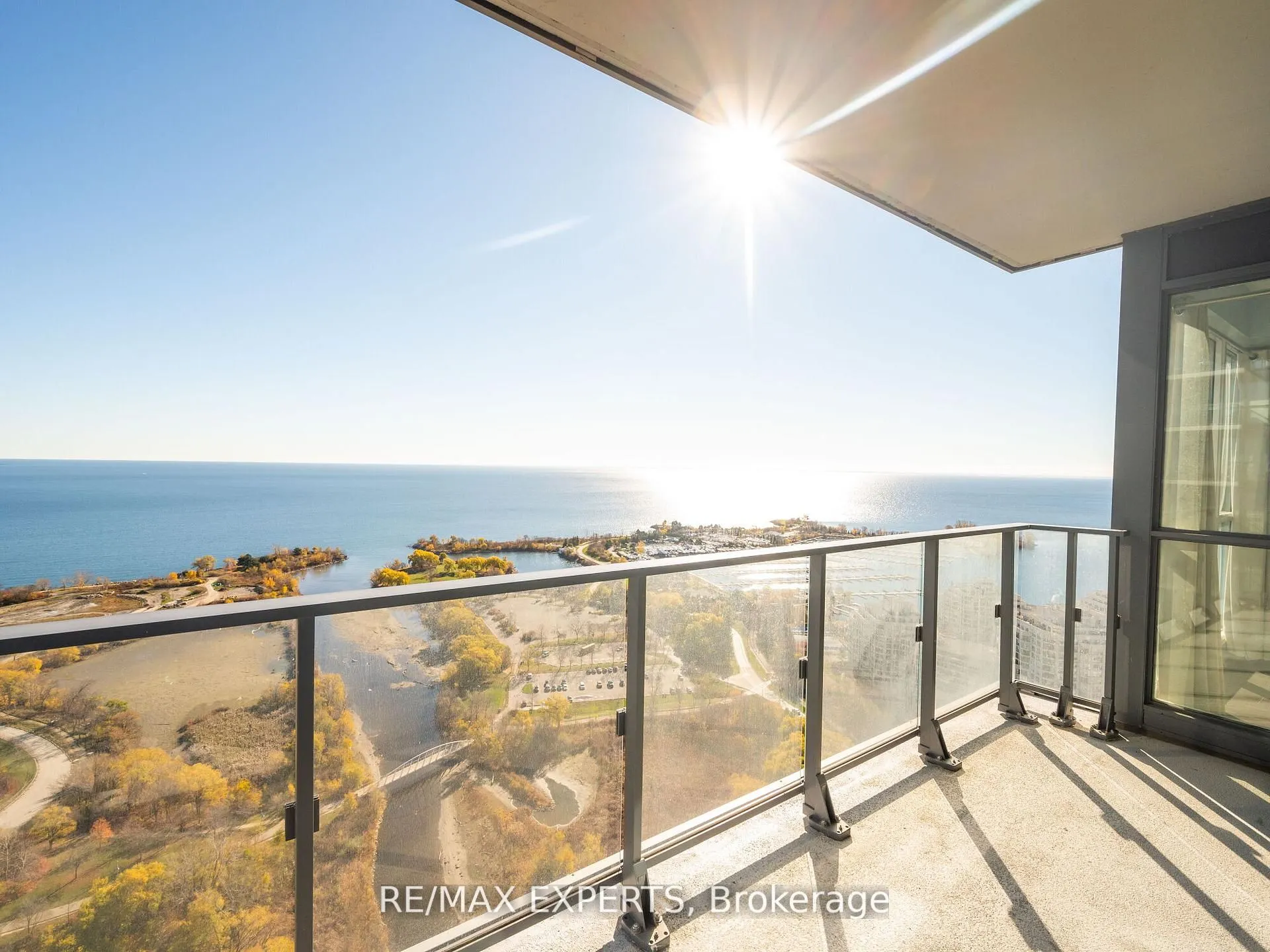 2212 Lake Shore Boulevard W, #4001