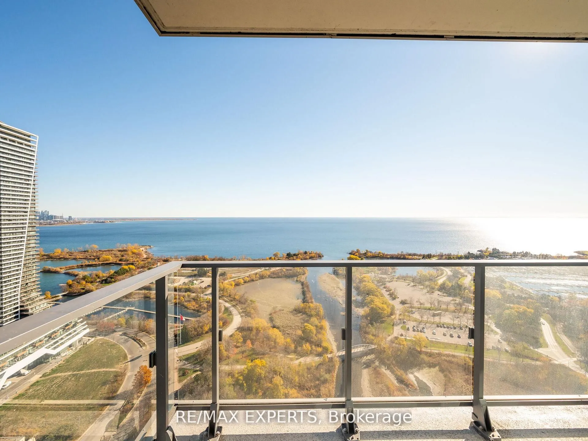 2212 Lake Shore Boulevard W, #4001