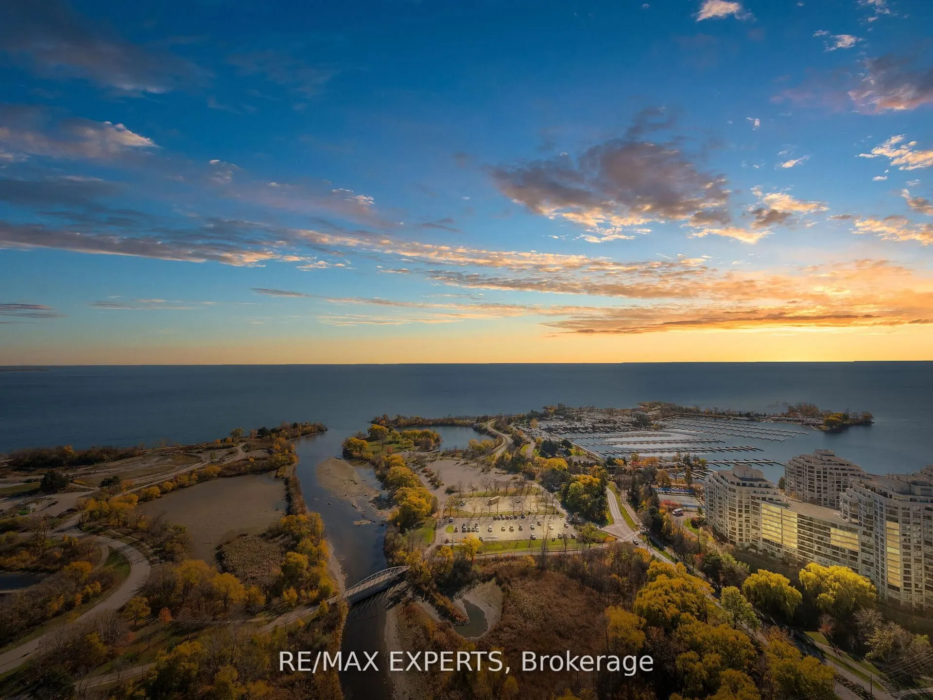 2212 Lake Shore Boulevard W, #4001
