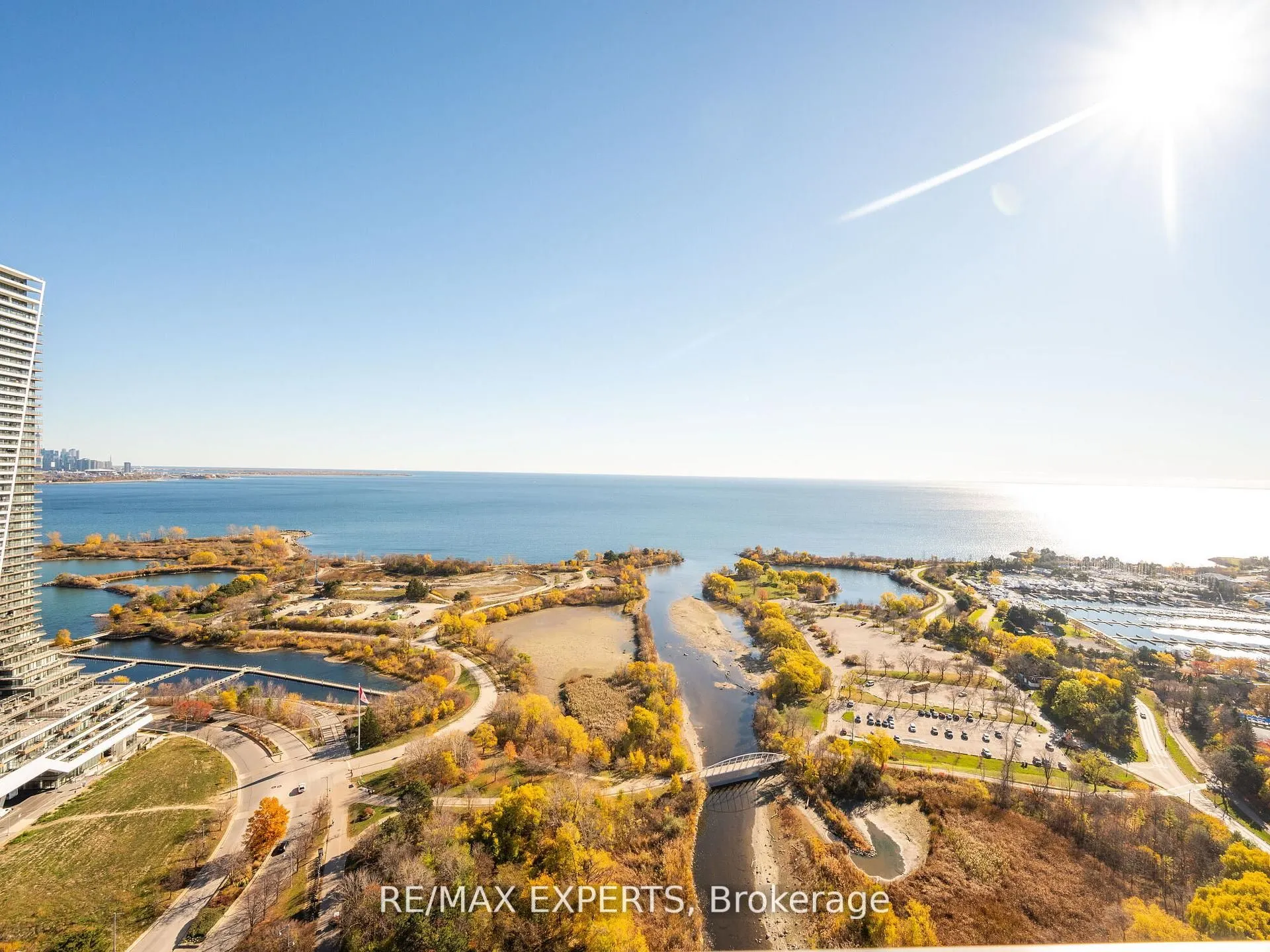 2212 Lake Shore Boulevard W, #4001