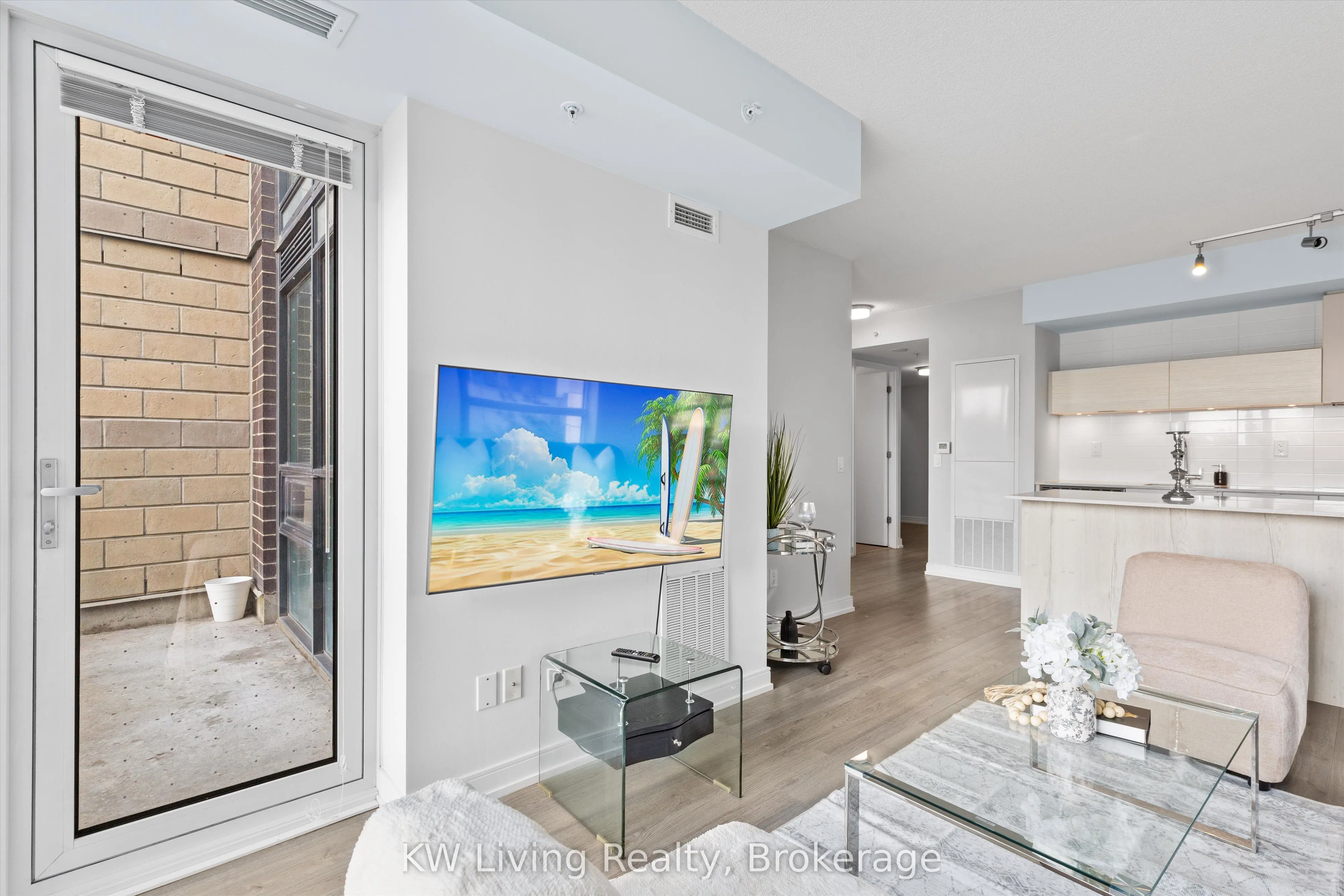 20 Thomas Riley Road, #302