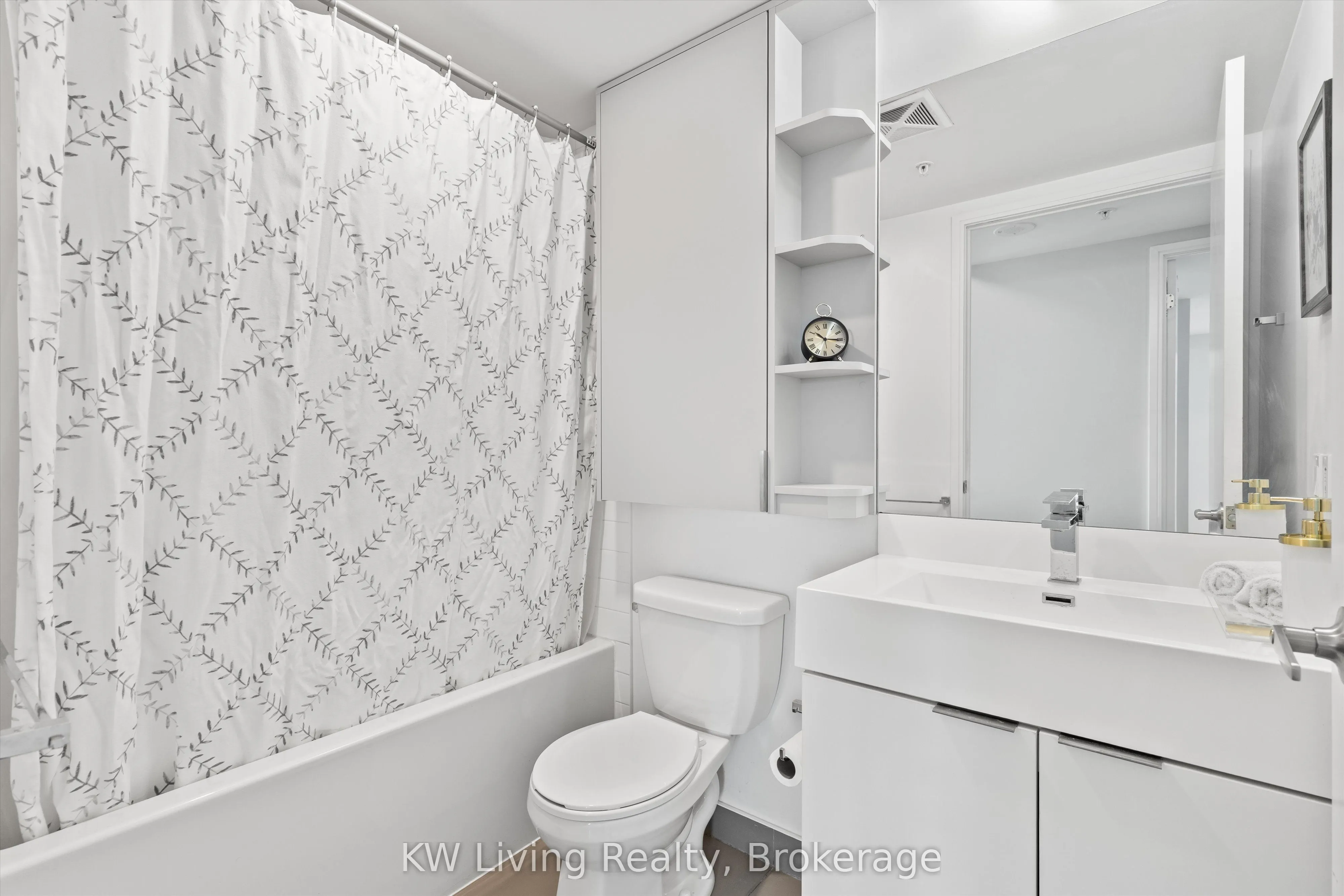 20 Thomas Riley Road, #302