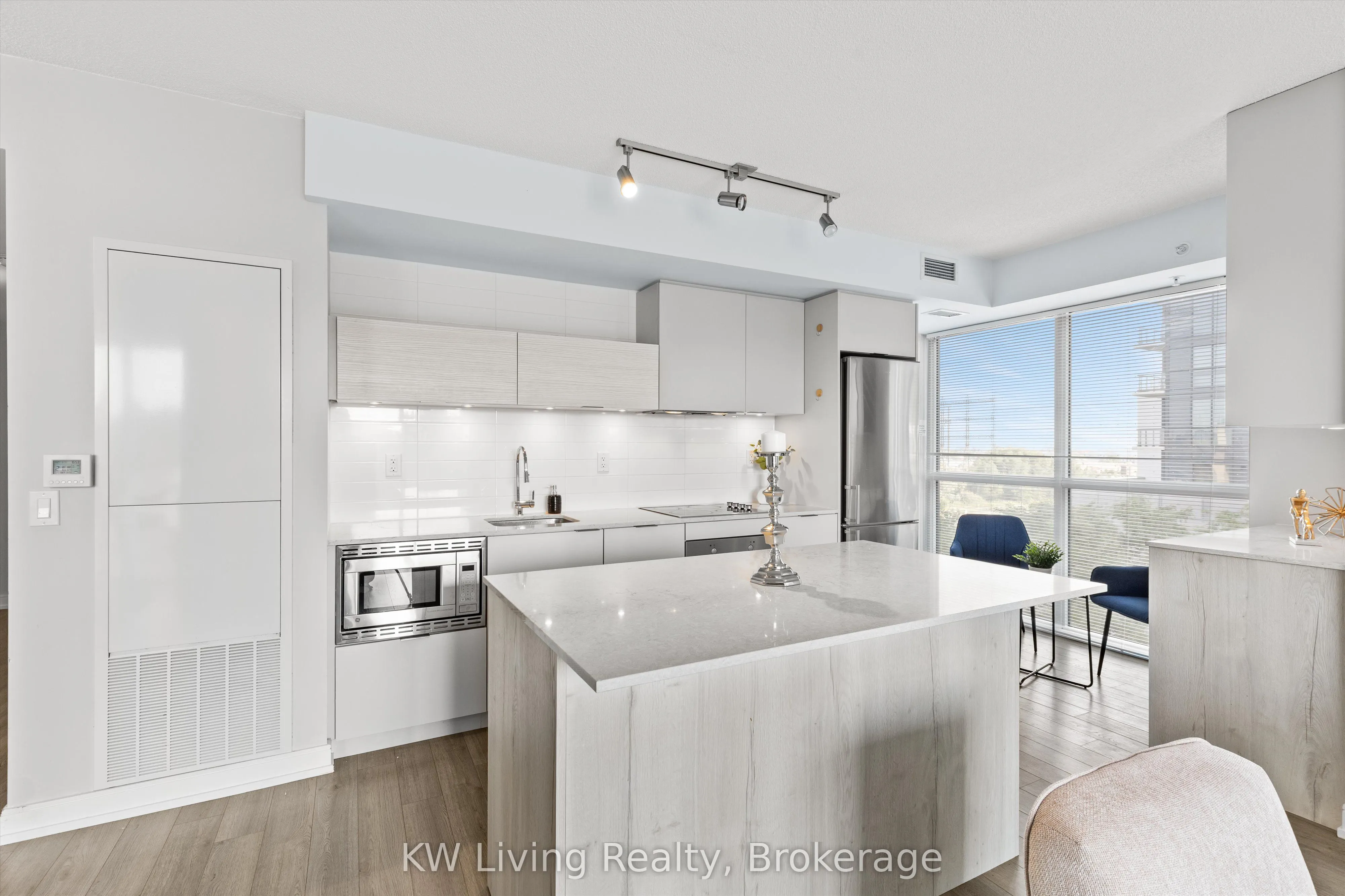 20 Thomas Riley Road, #302