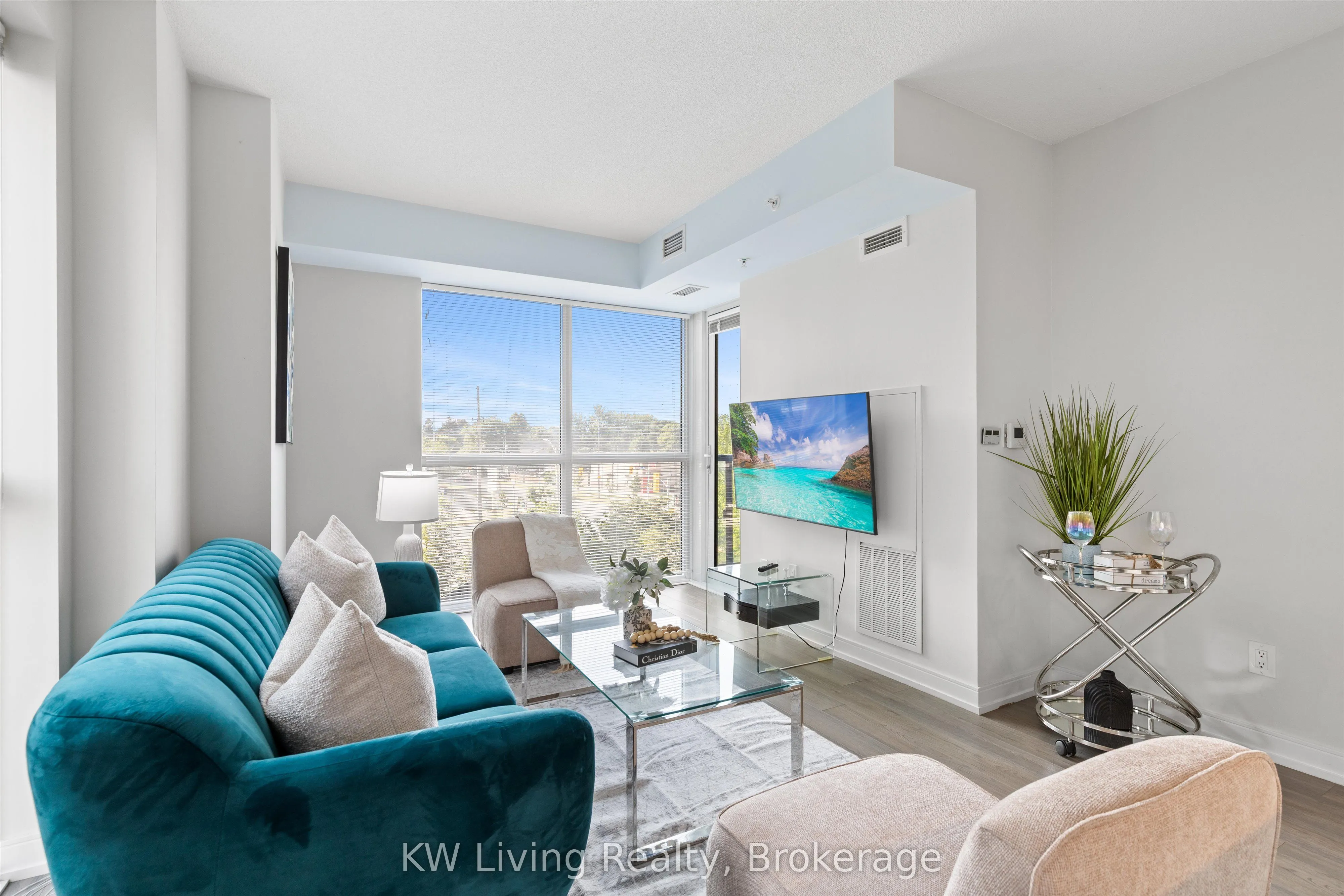 20 Thomas Riley Road, #302