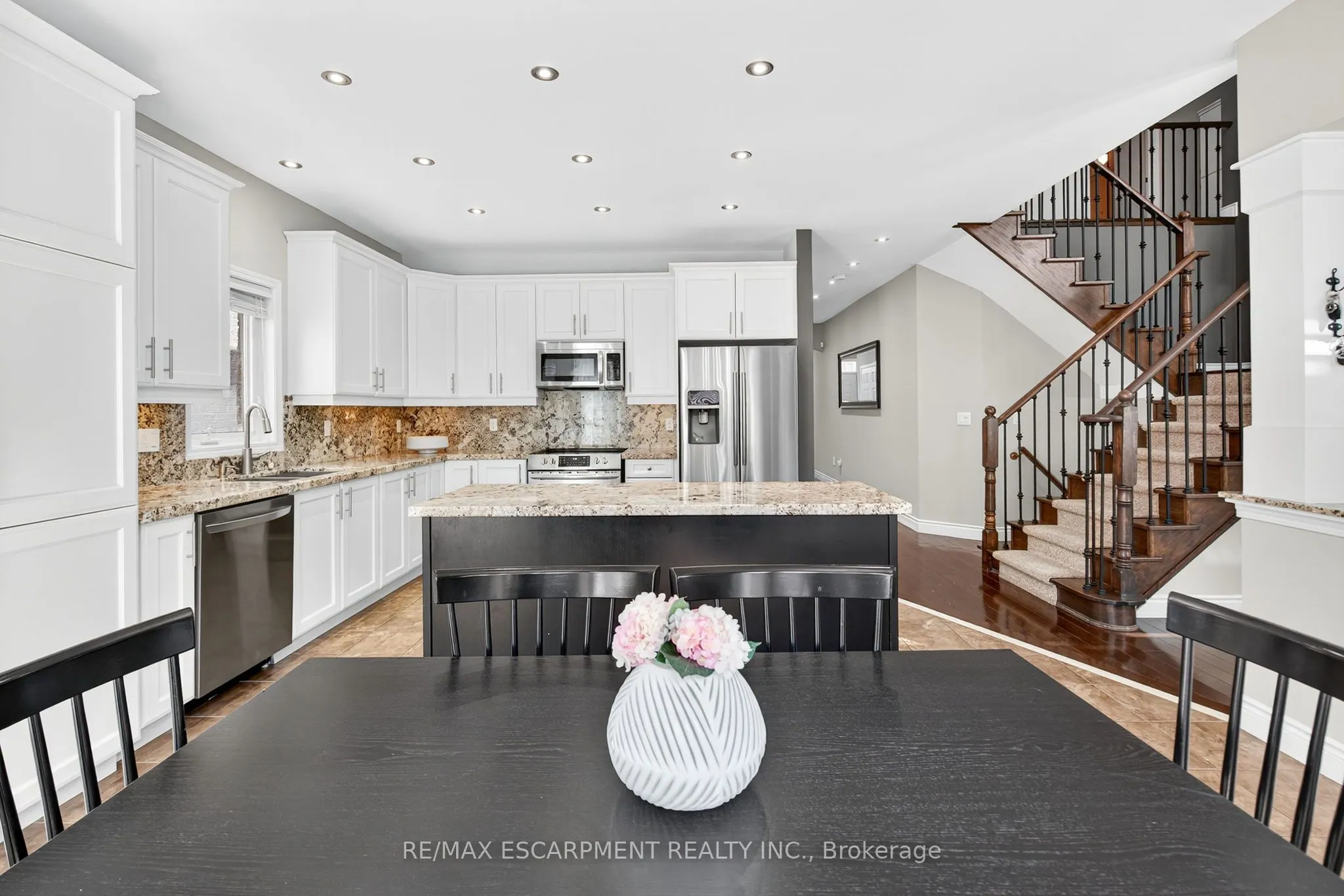 4223 Fuller Crescent