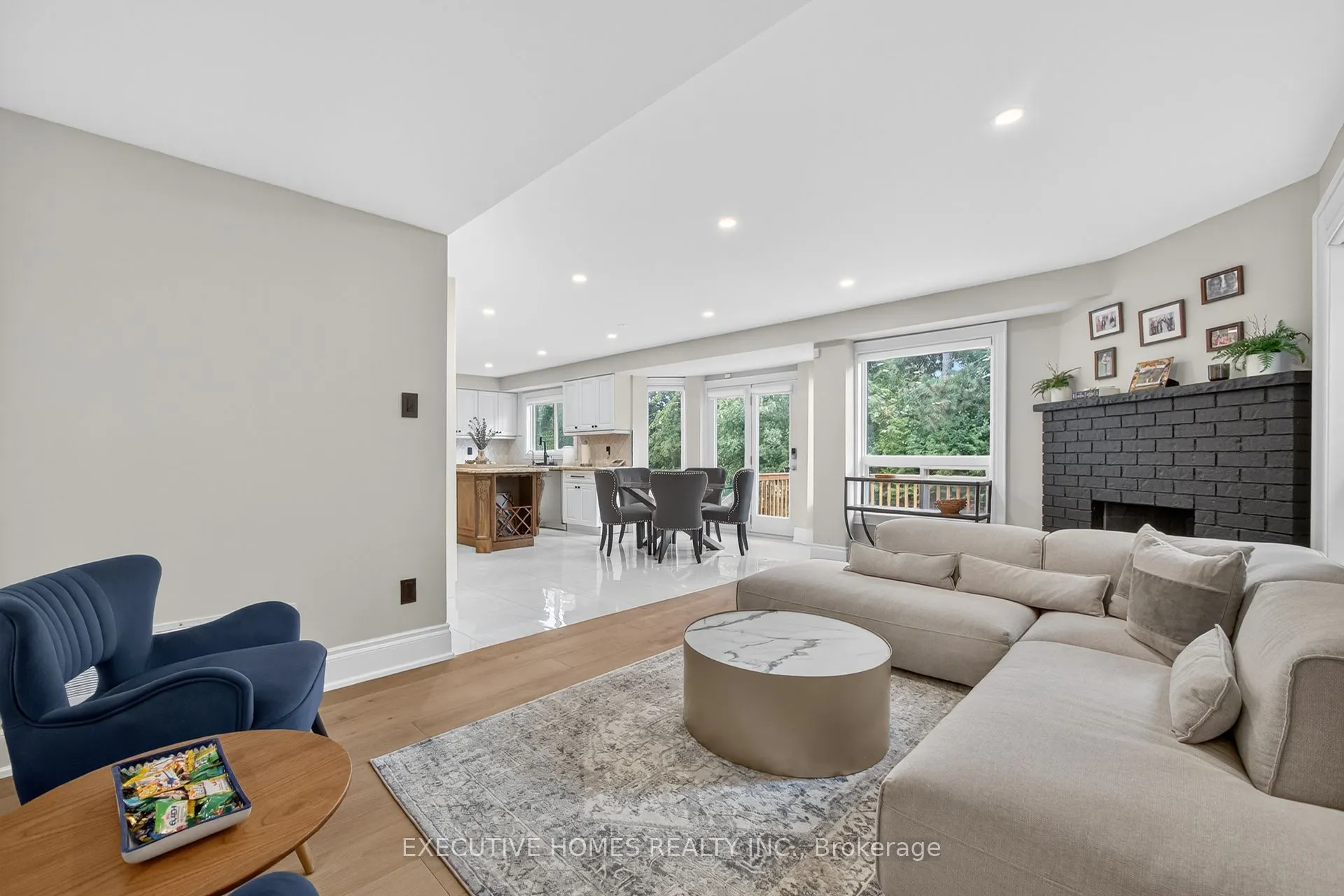 2966 Tradewind Drive
