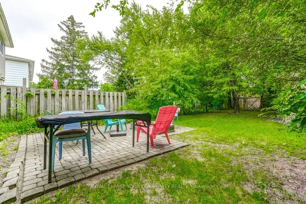 2290 Delkus Crescent