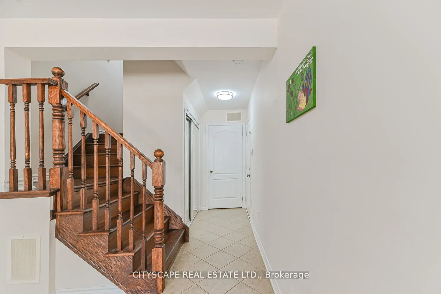 553 Pharo Point