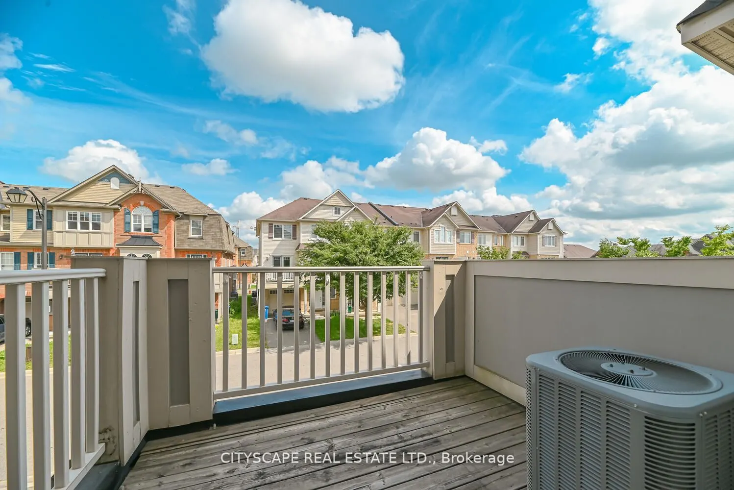 553 Pharo Point