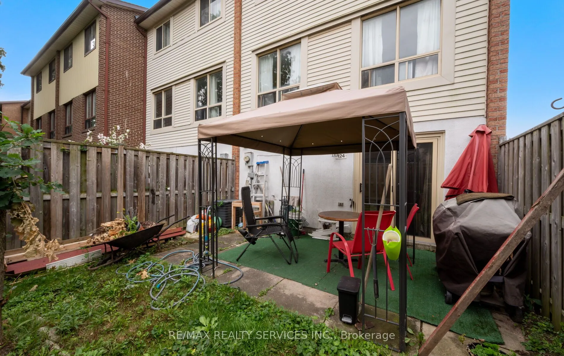 124 Baronwood Court, #124