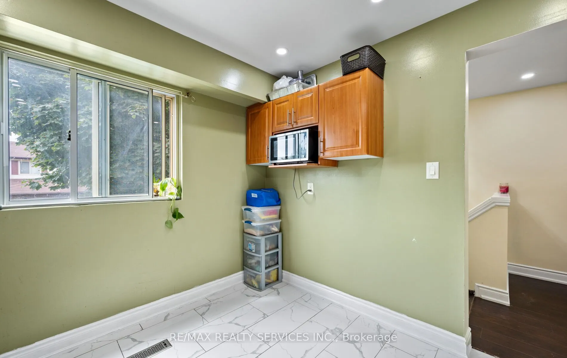 124 Baronwood Court, #124