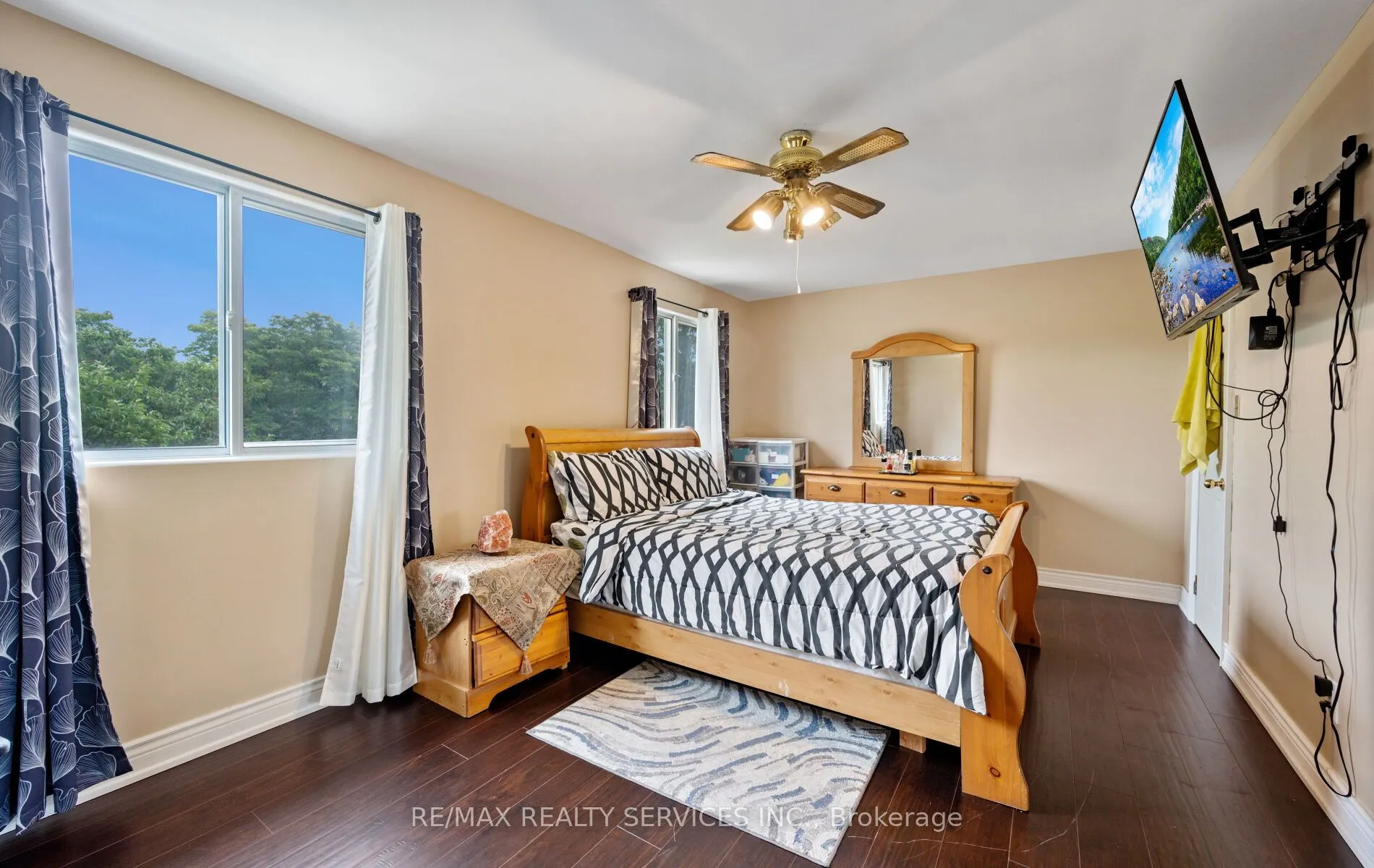 124 Baronwood Court, #124