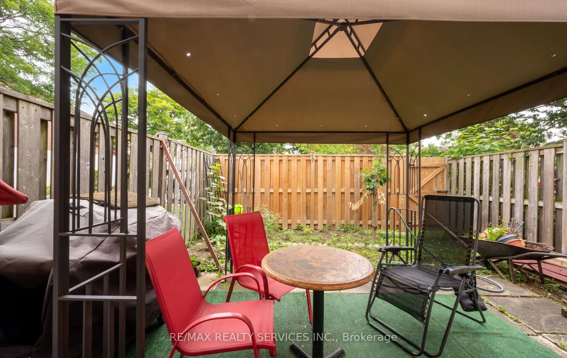 124 Baronwood Court, #124