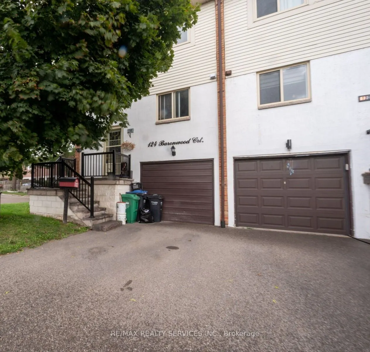 124 Baronwood Court, #124