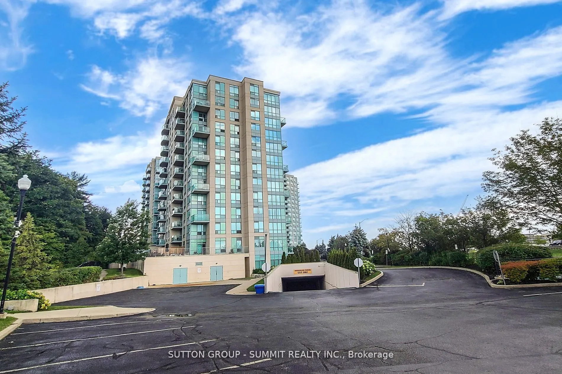 2565 Erin Centre Boulevard, #1203