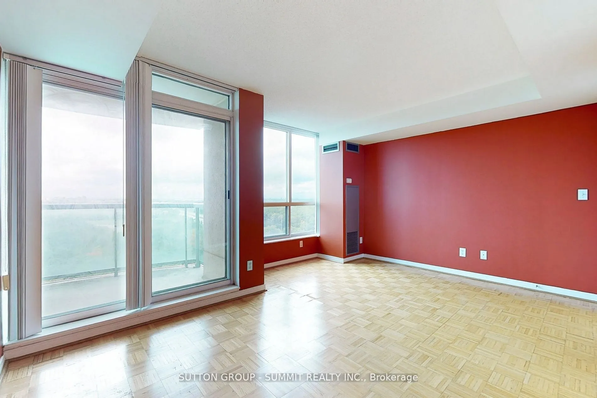 2565 Erin Centre Boulevard, #1203