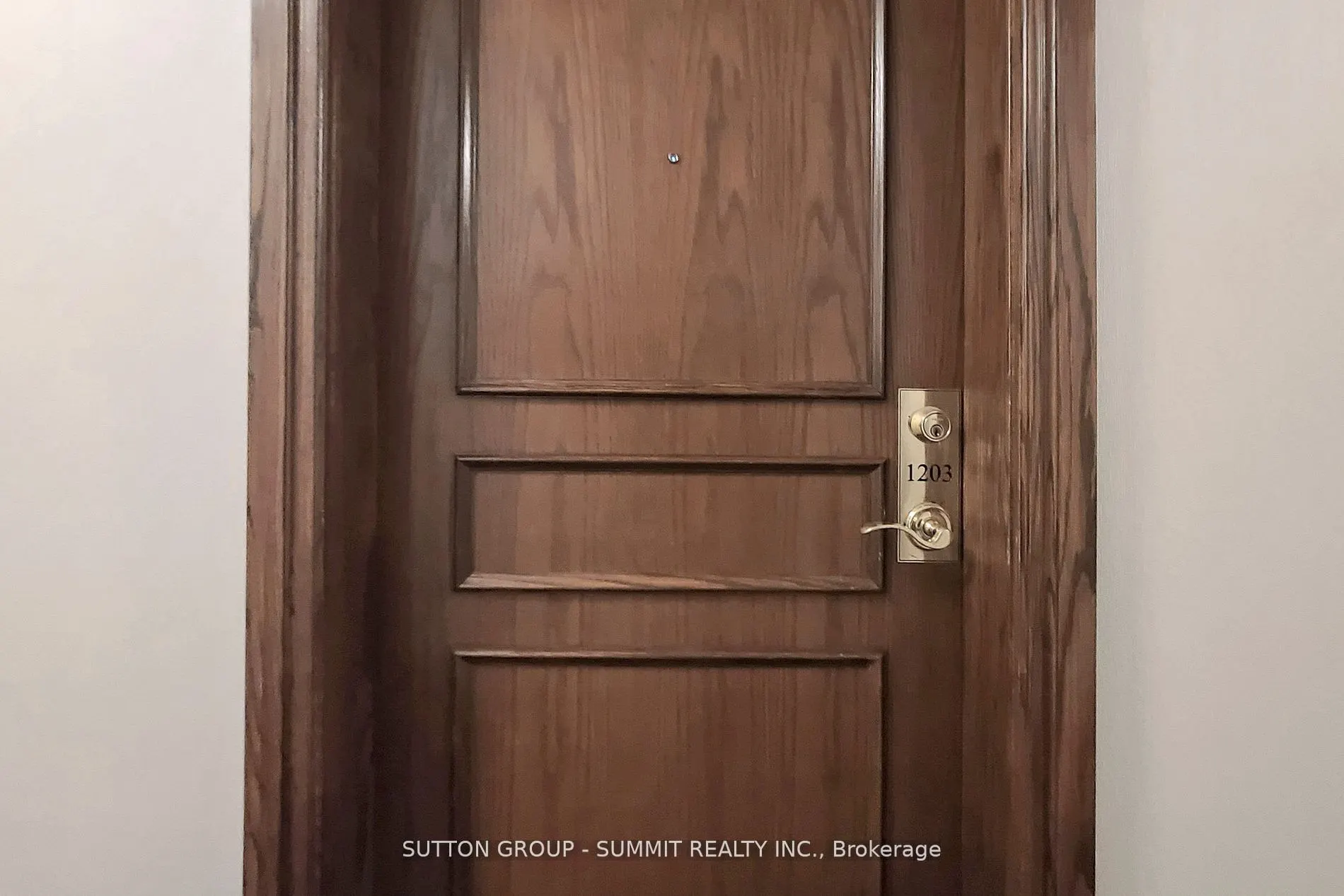2565 Erin Centre Boulevard, #1203