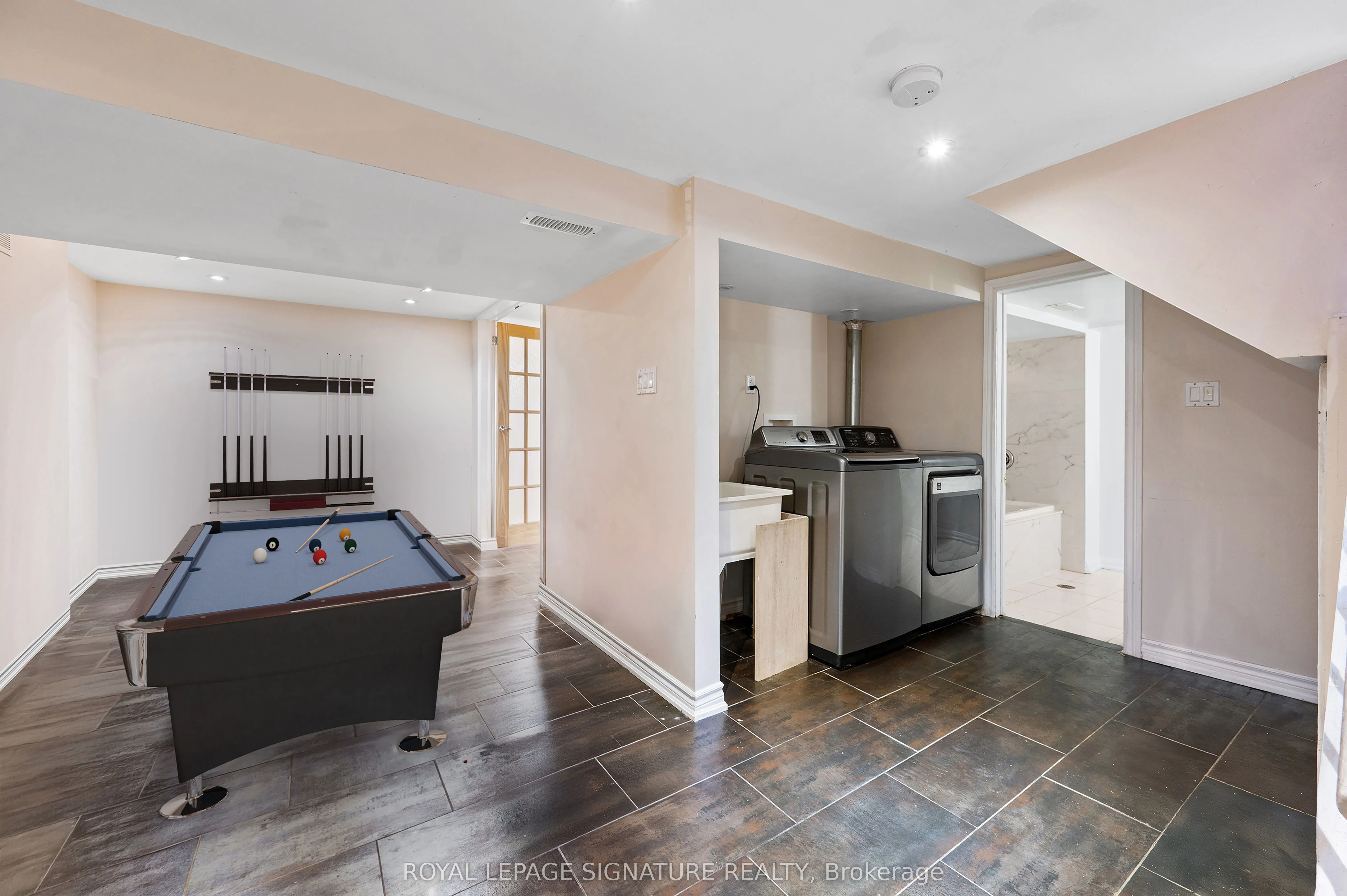 16 Pagoda Place