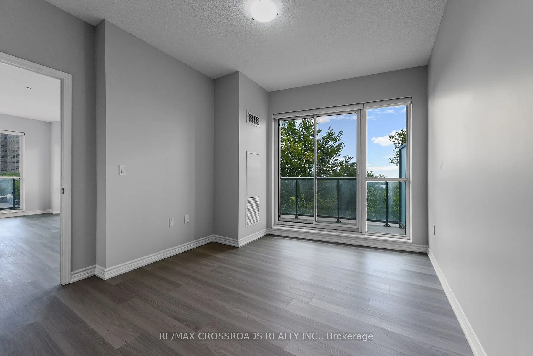 39 Annie Craig Drive, #216